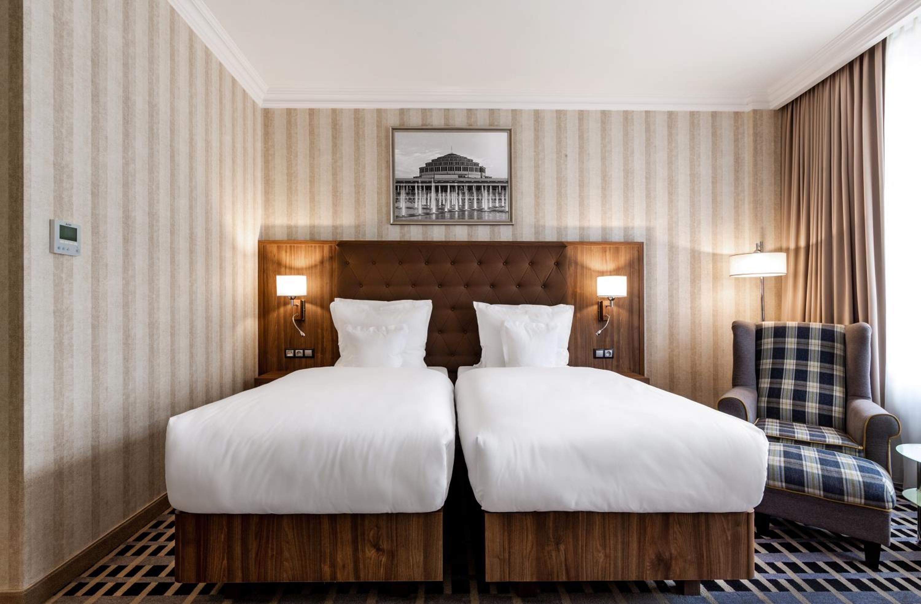 Double Room with Staircase View photo 1