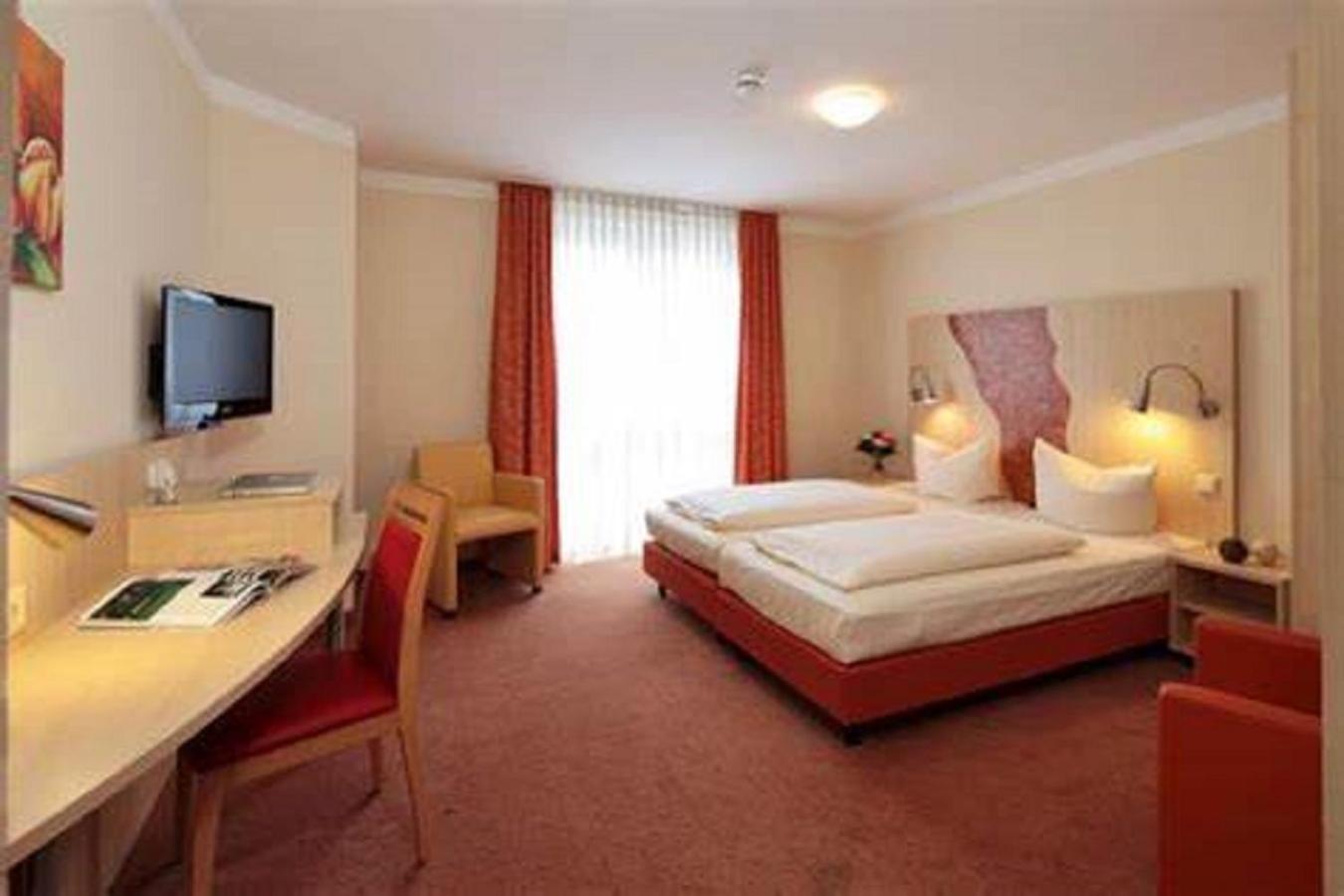 Superior Double or Twin Room - Photo 1