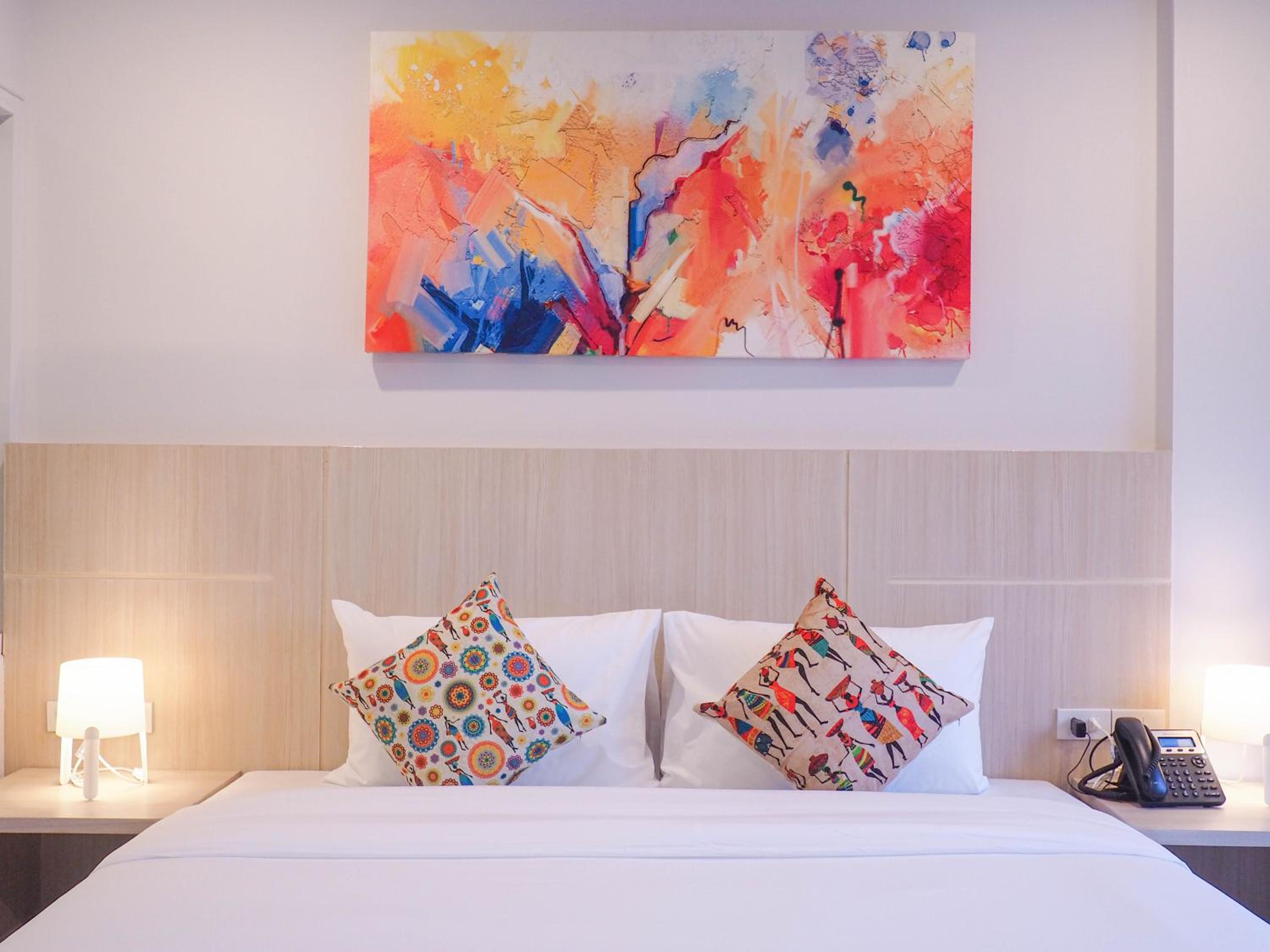 Superior King Room - Photo 35