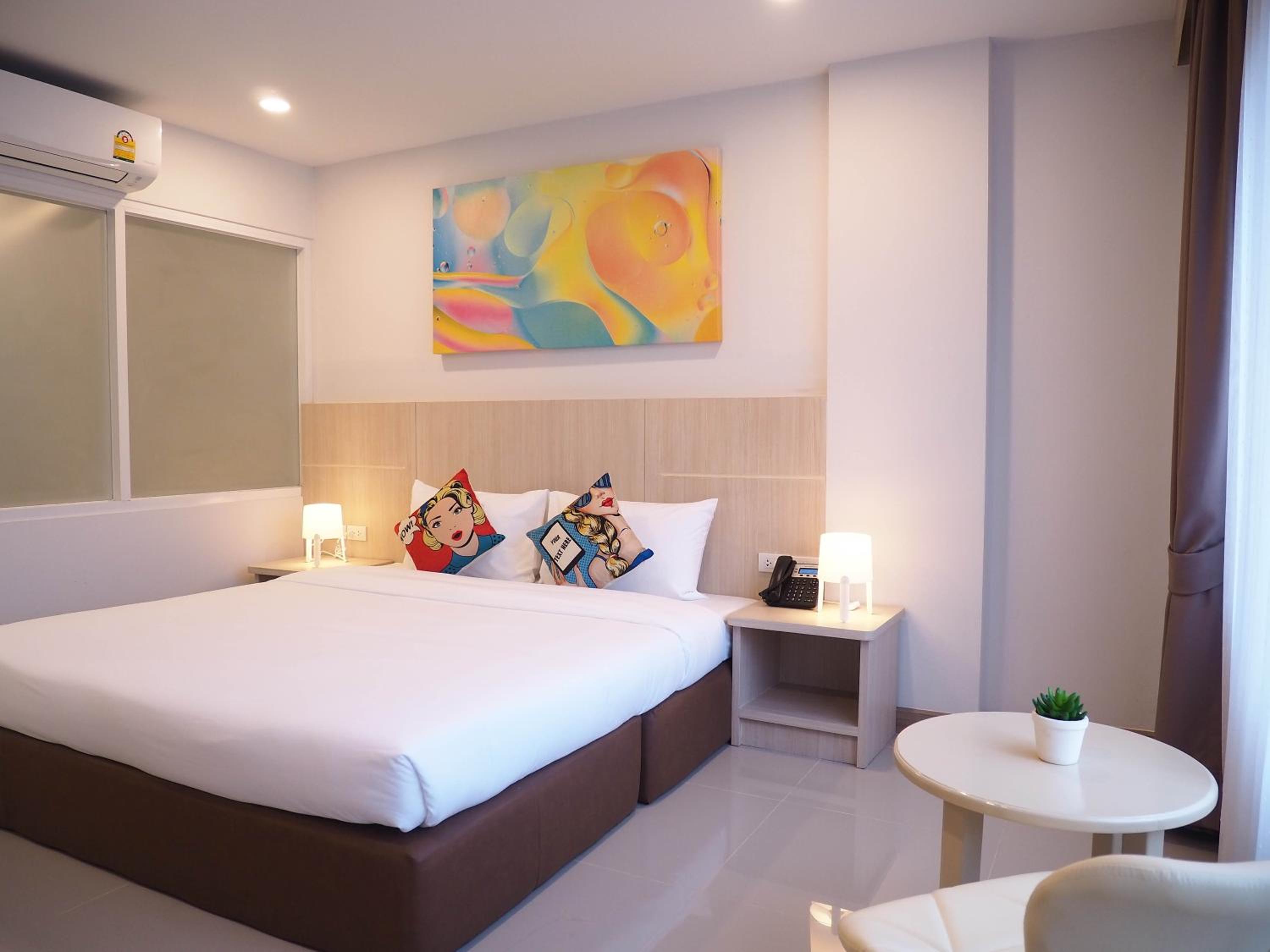 Superior King Room - Photo 30