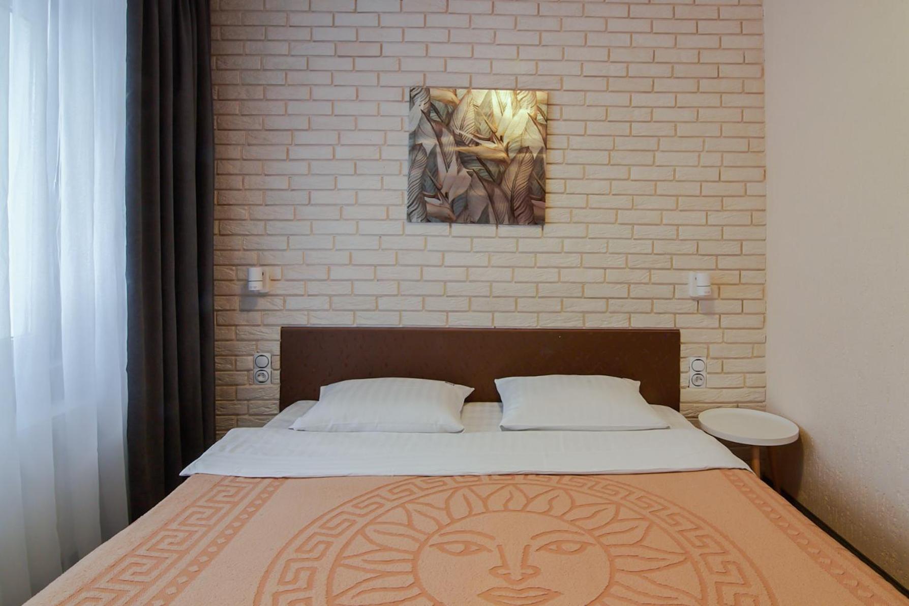 Double Room with Balcony photo 3