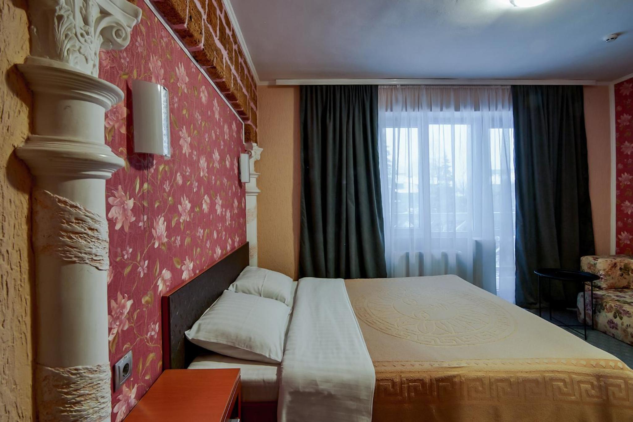 Small Double Room photo 2