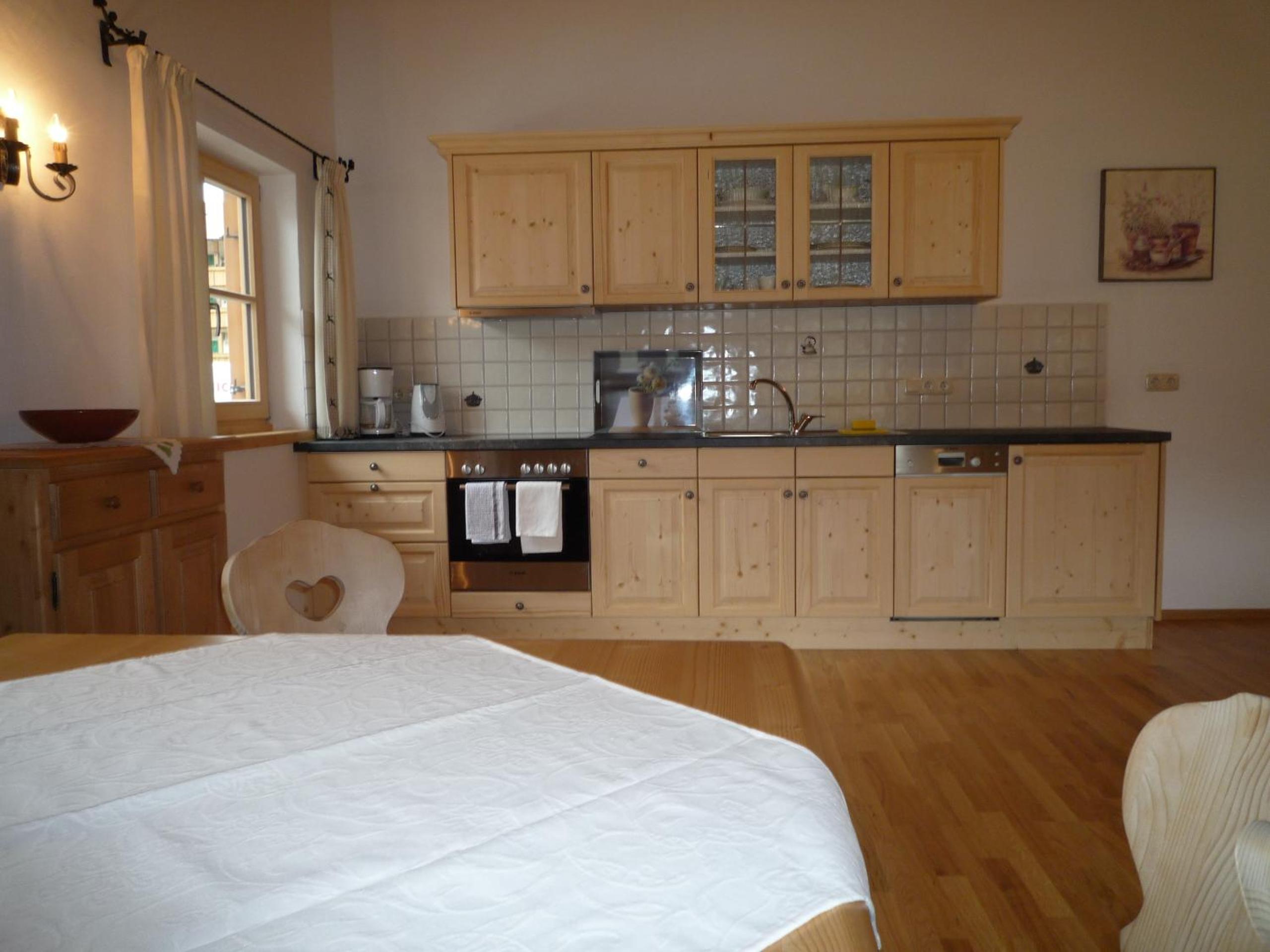 One-Bedroom Apartment with Balcony - No.11 photo 3