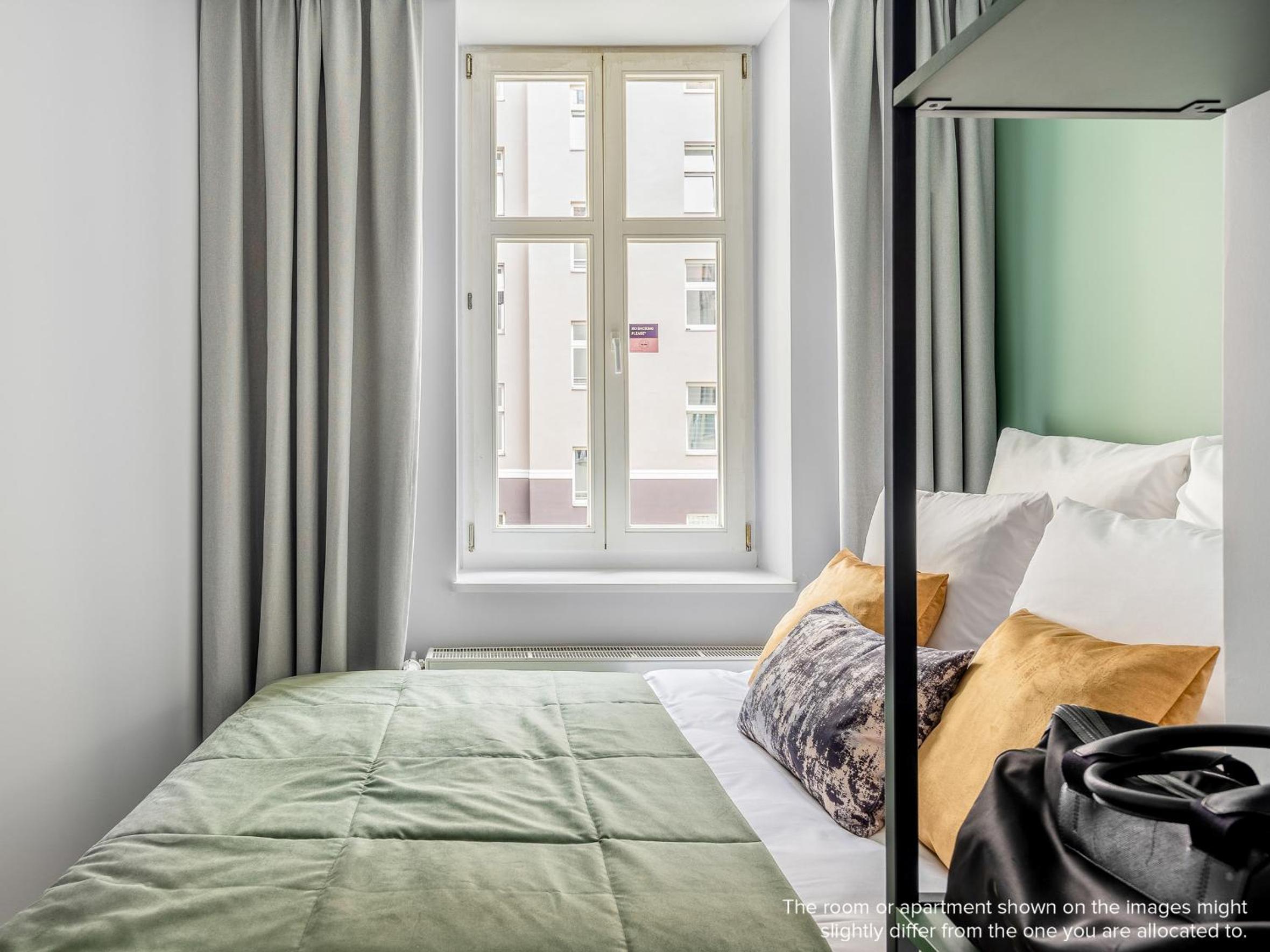 Large Studio with Kitchen and Sofa Bed photo 2