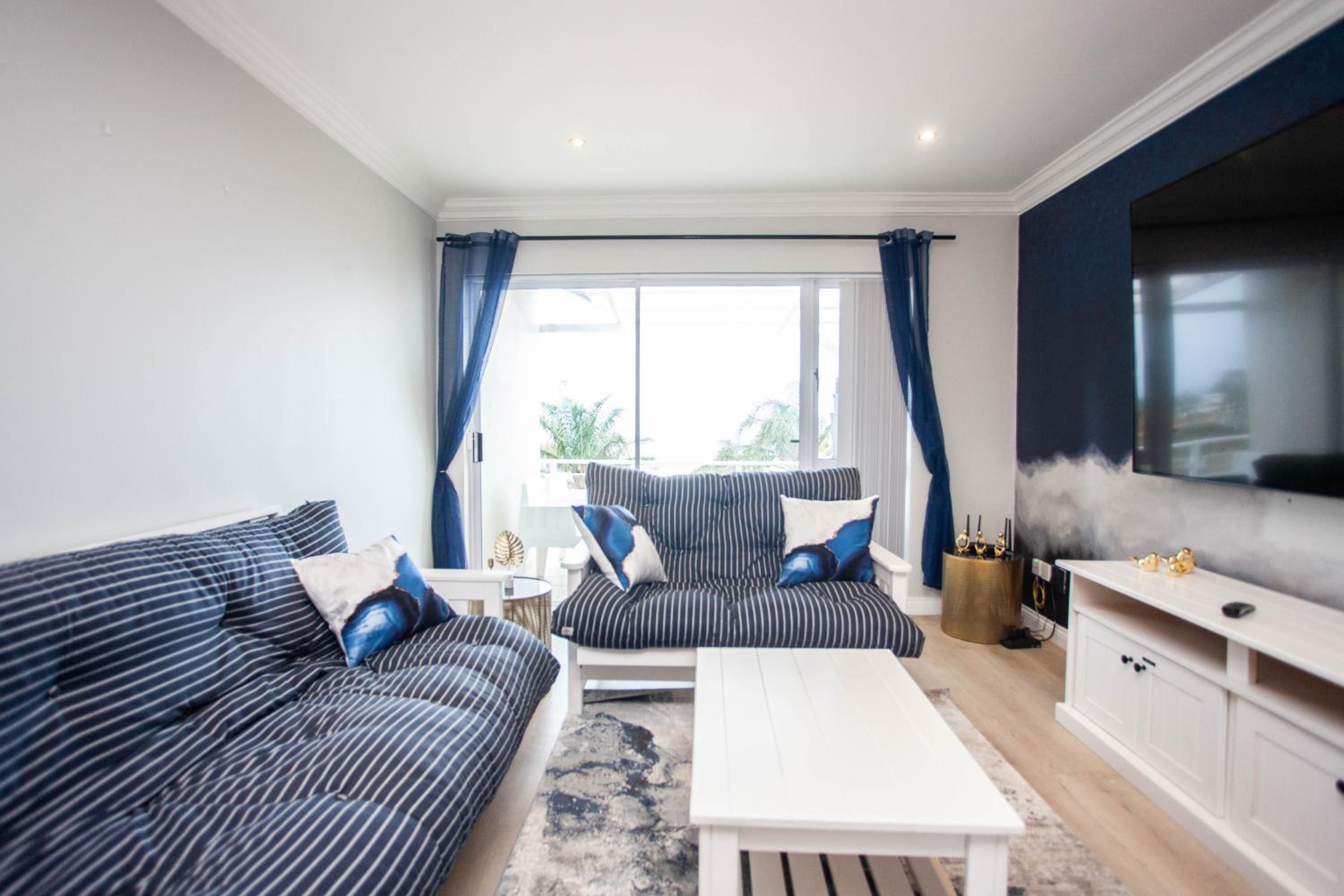 Two-Bedroom Apartment - Photo 1