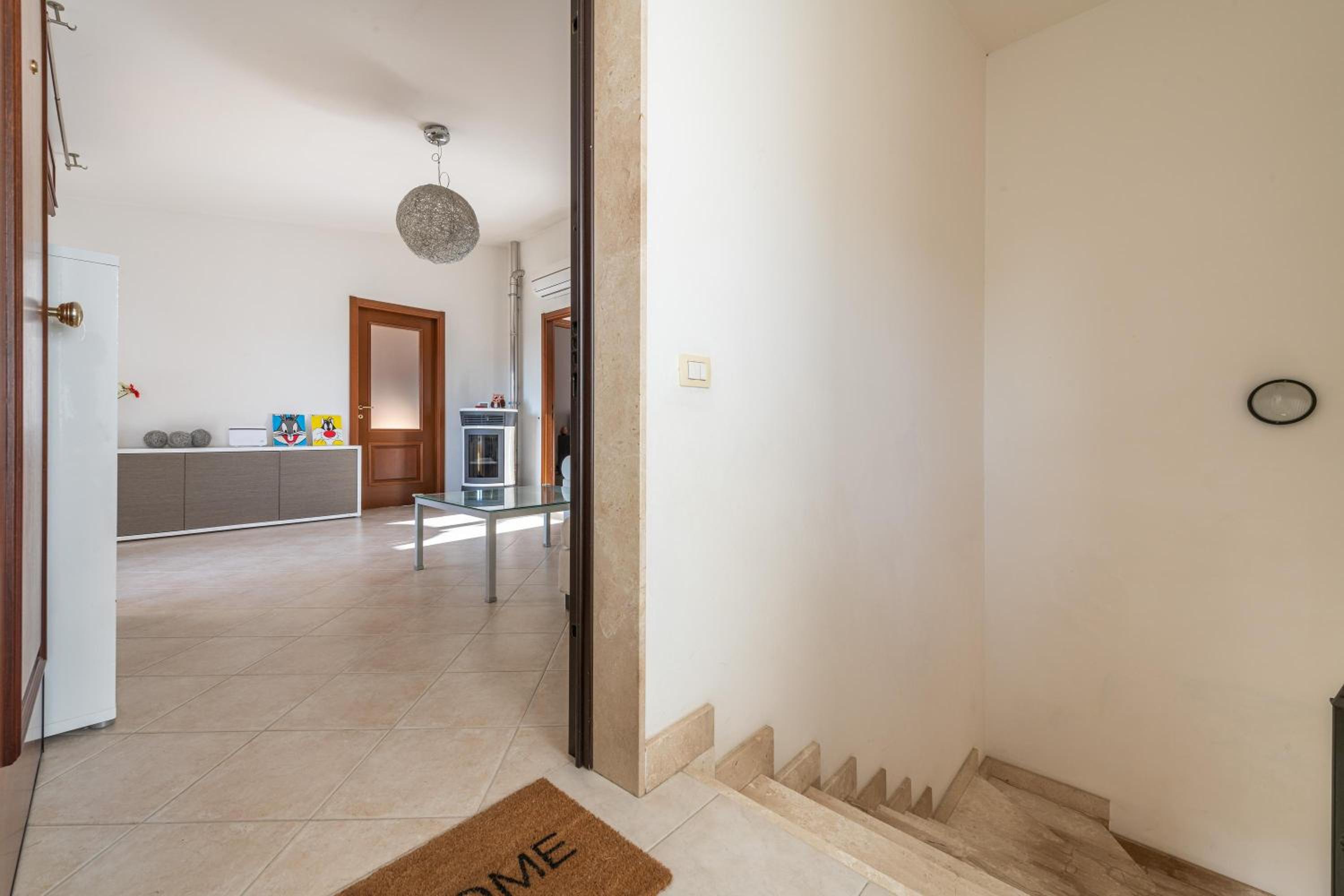 Two-Bedroom Deluxe Apartment with Balcony photo 2