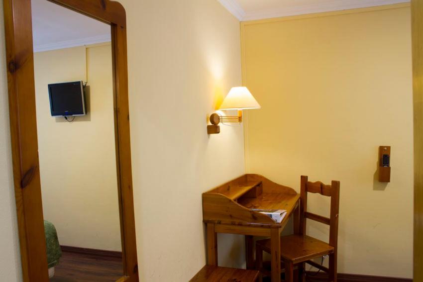 Single Room photo 2