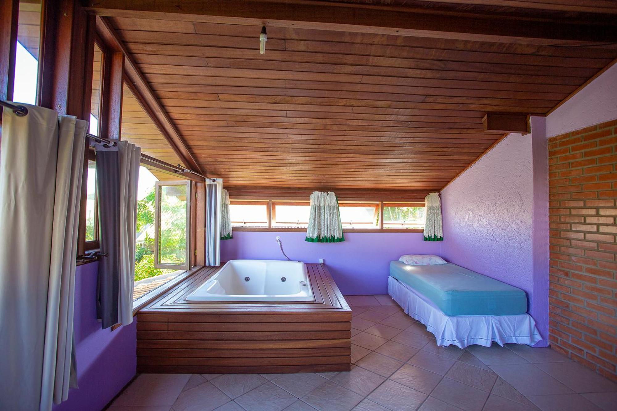 Triple Room with Bath - Photo 18