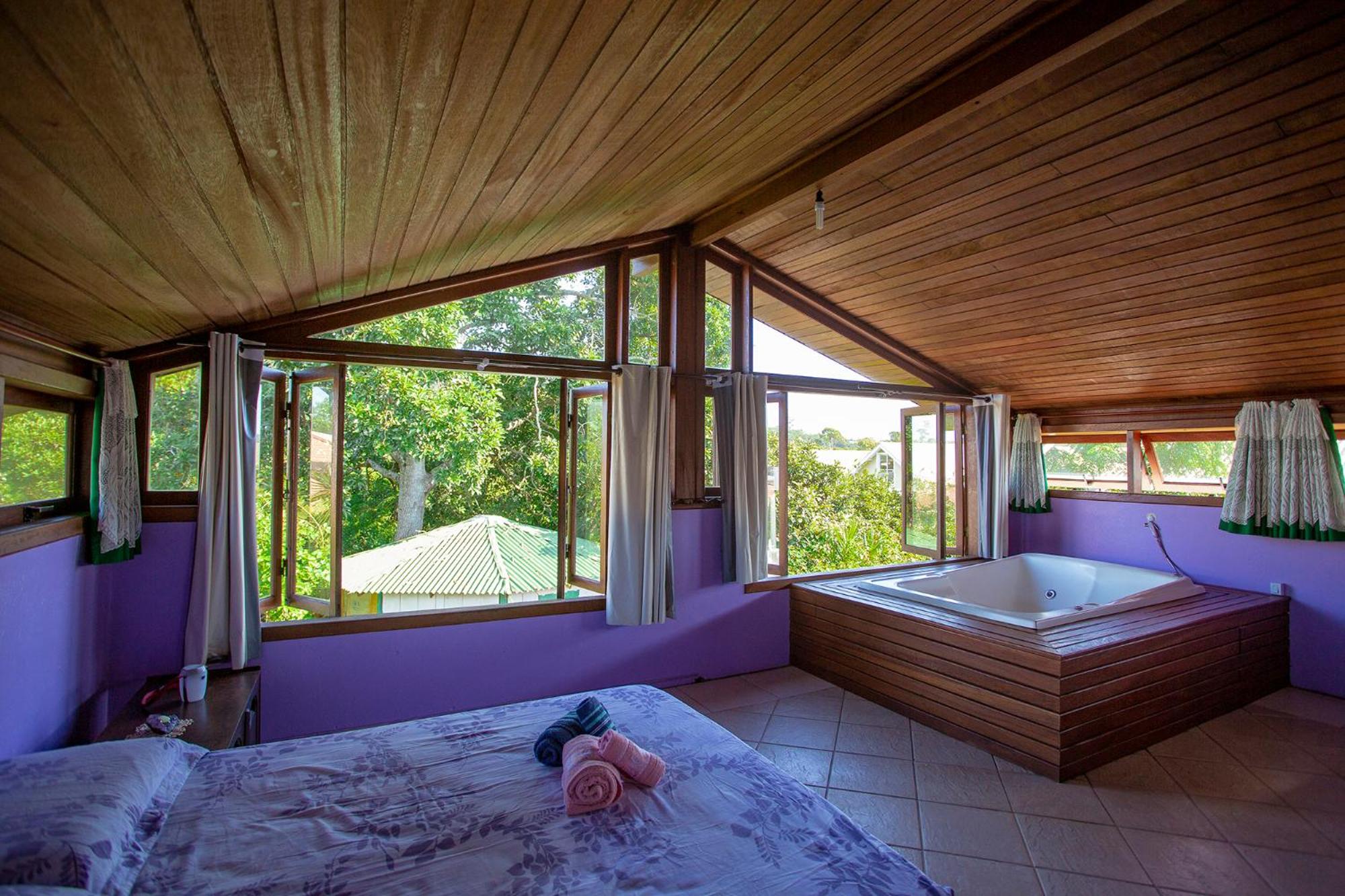 Triple Room with Bath - Photo 11