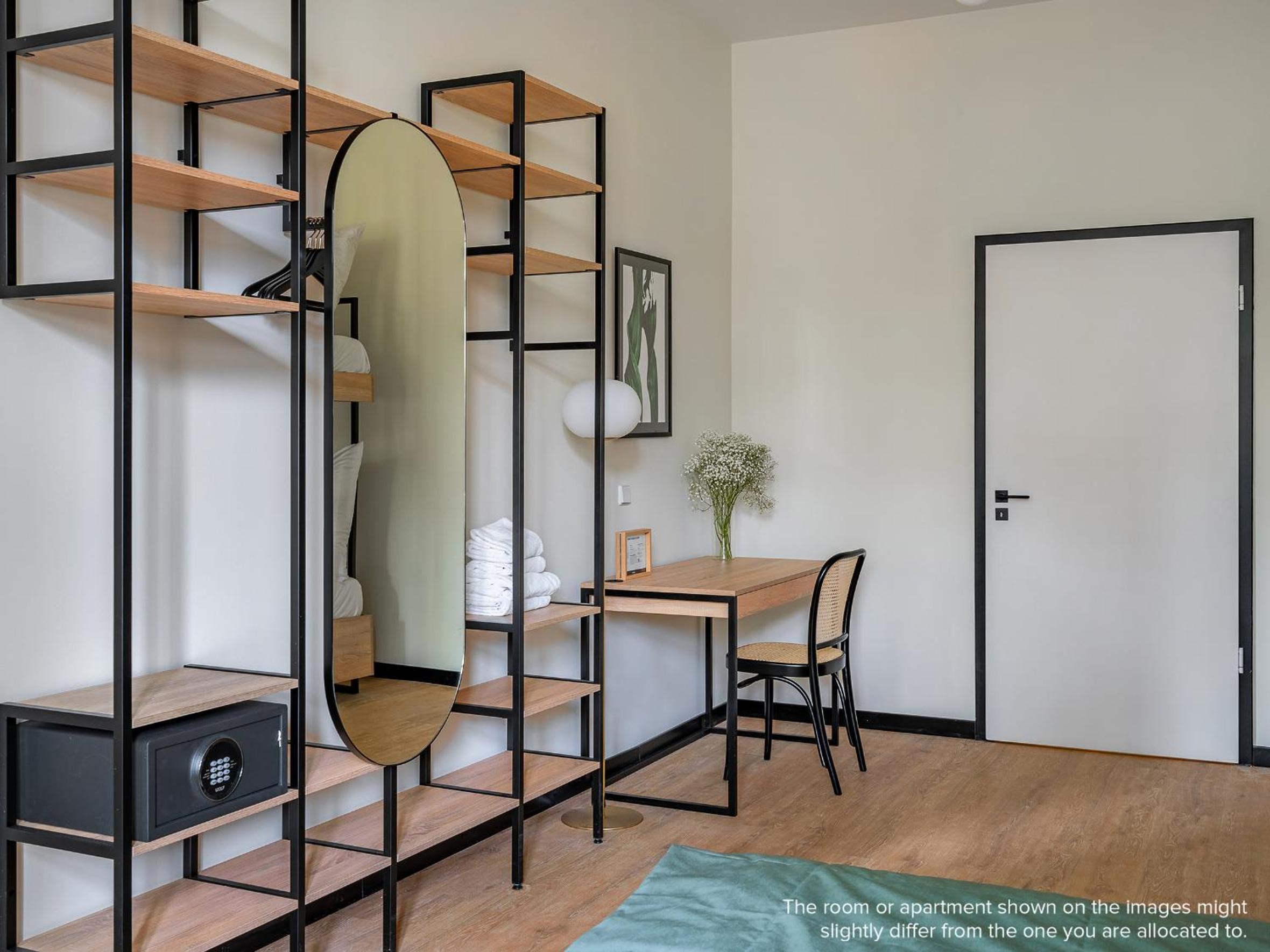1 Bedroom Apartment with Bunk Bed photo 3
