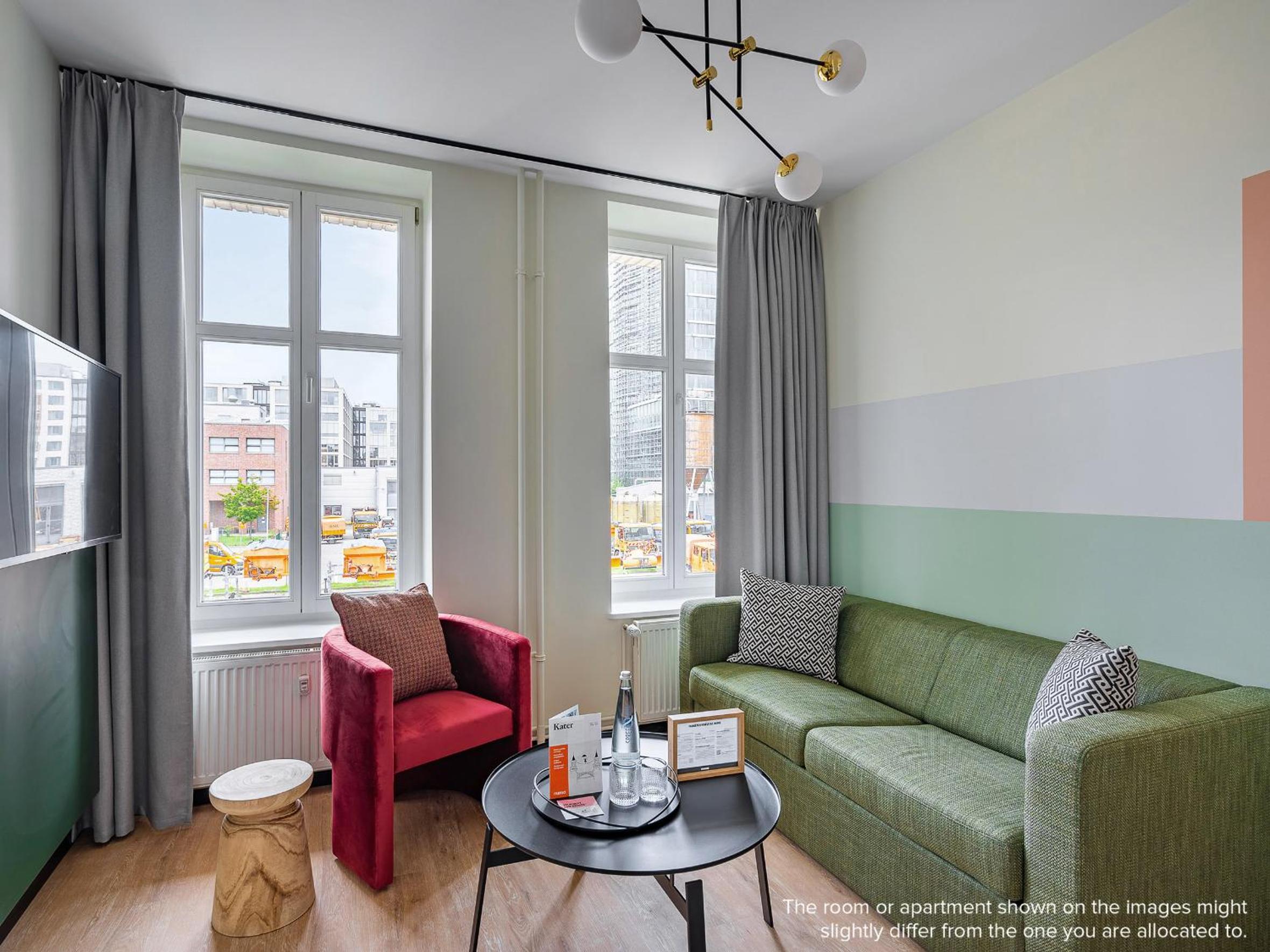 Large 3 Bedroom Apartment with Sofa Bed photo 2