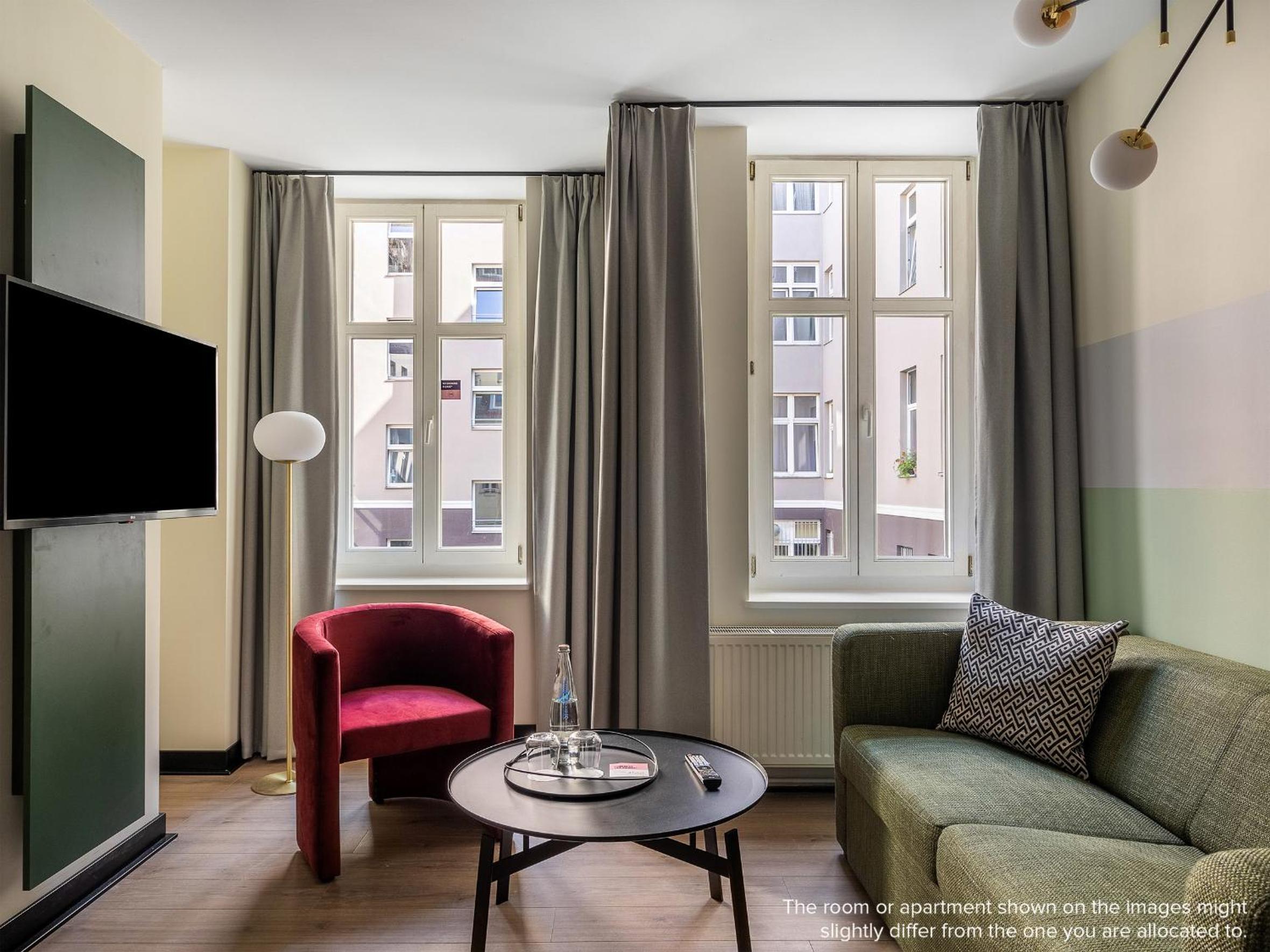 1 Bedroom Apartment with Sofa Bed photo 1