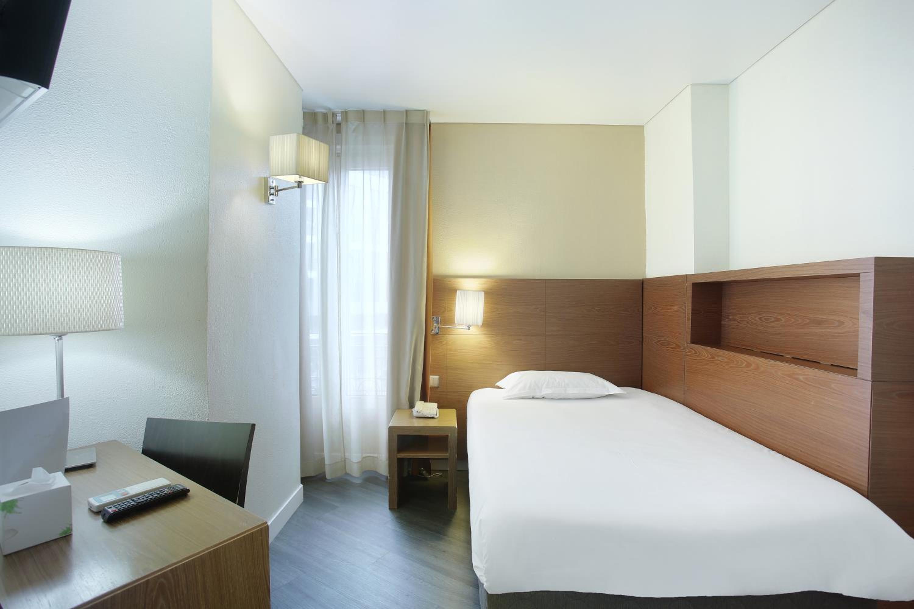 Single Room photo 1