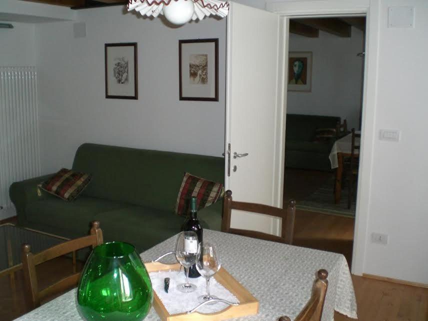 One-Bedroom Apartment (4 Adults) photo 2