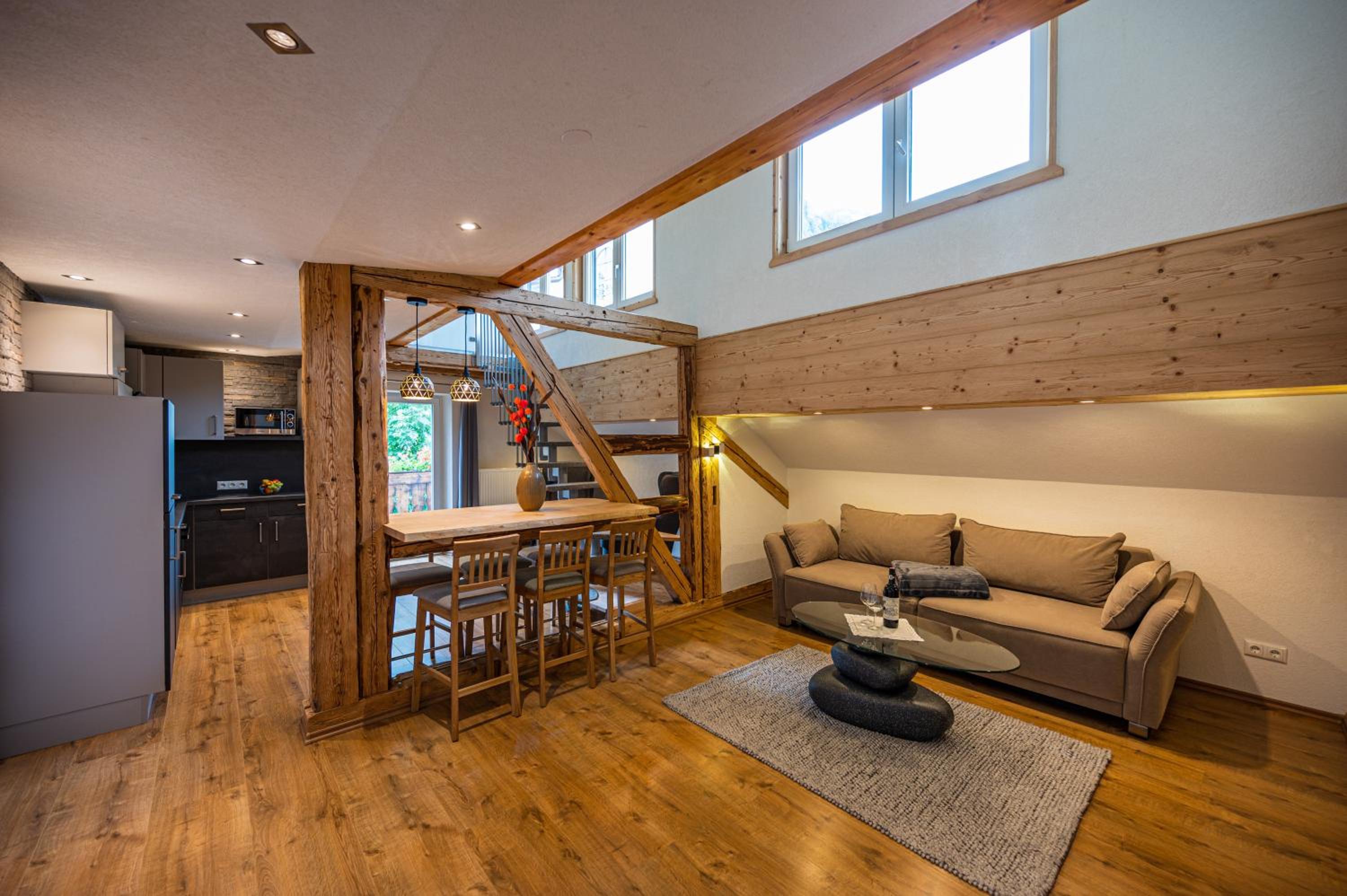 Two-Bedroom Apartment Maisonette with Balcony photo 3