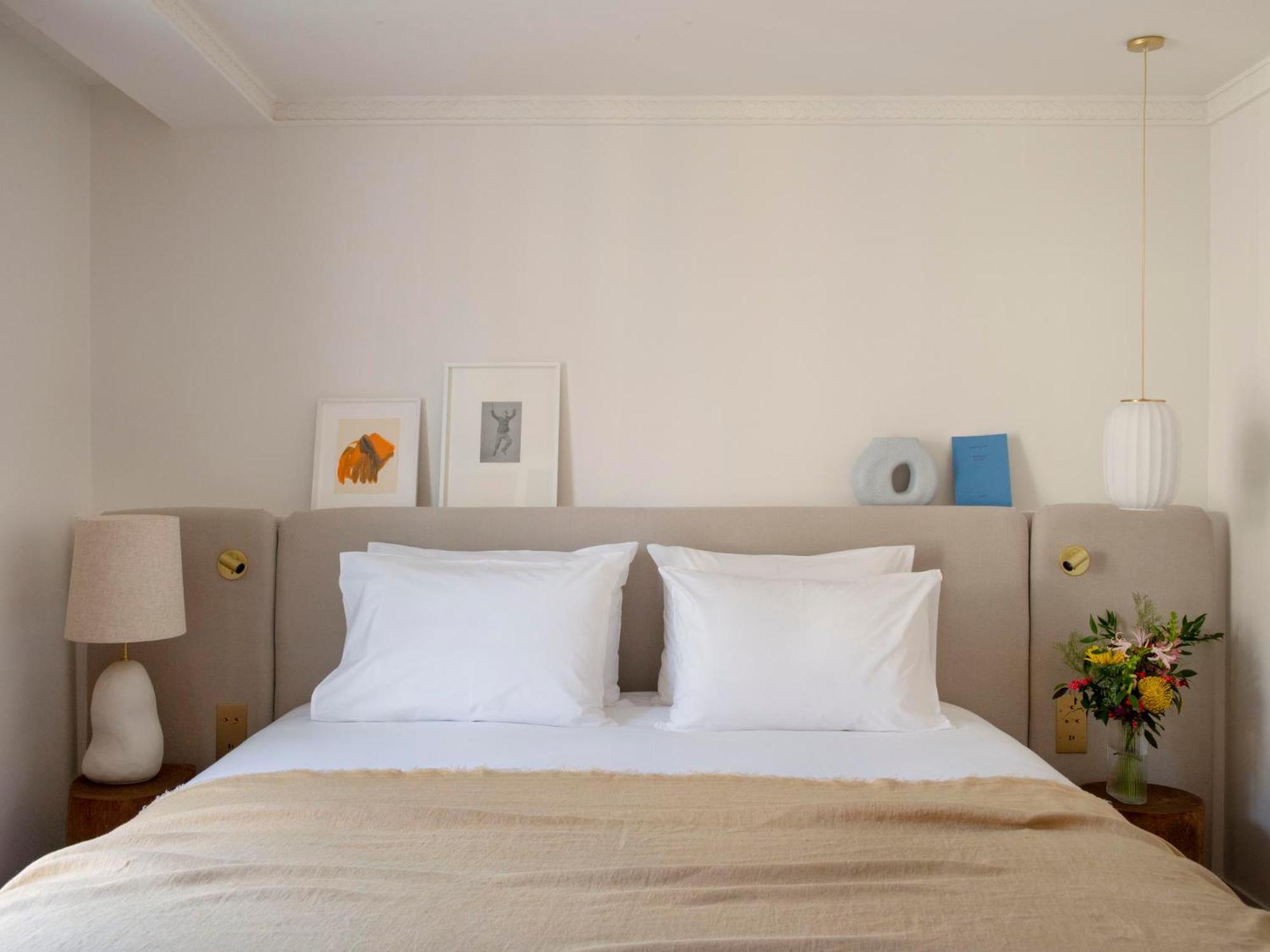 Deluxe Double Room photo 3