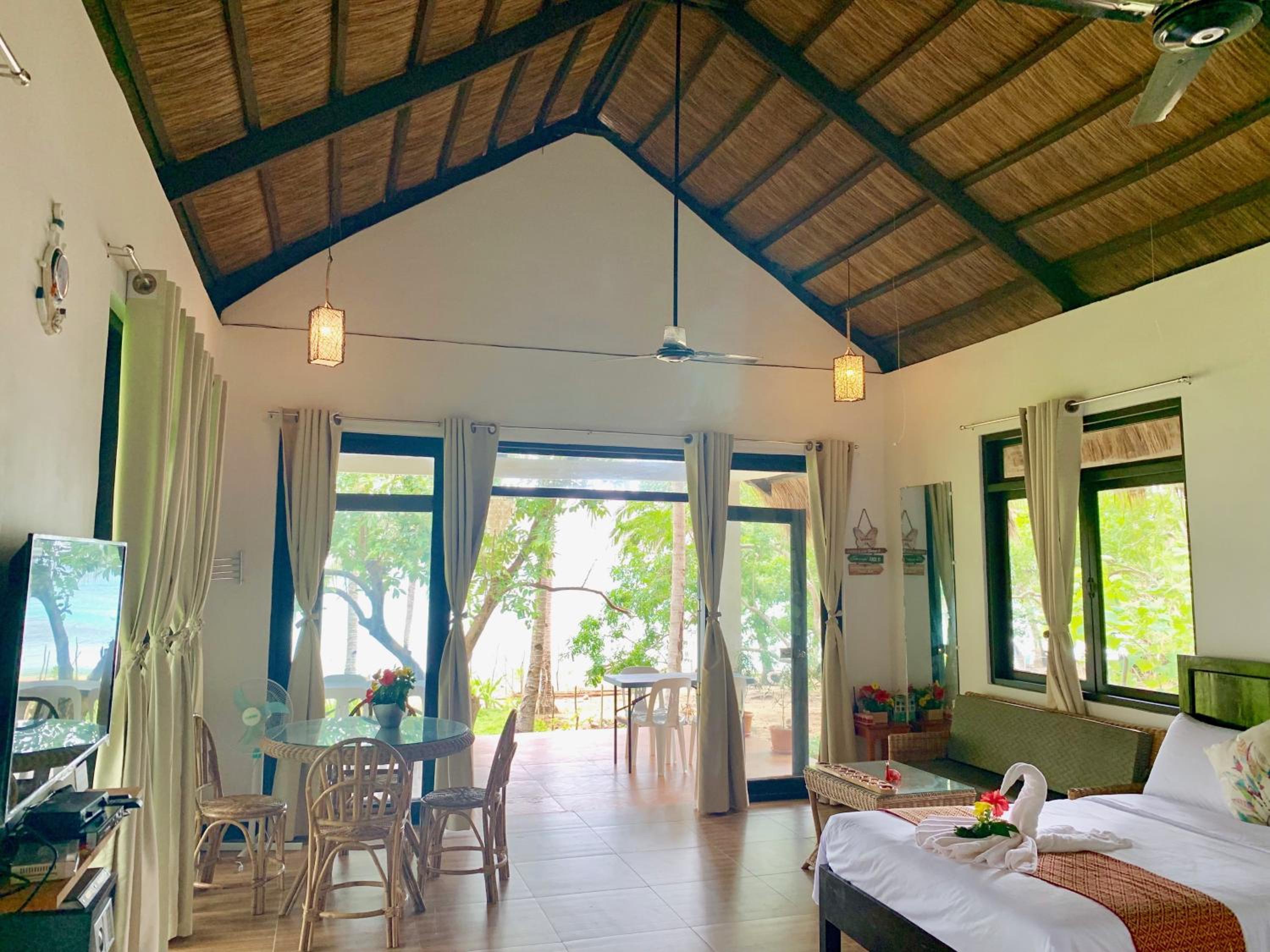 Two-Bedroom Villa - Beach Front - Photo 1