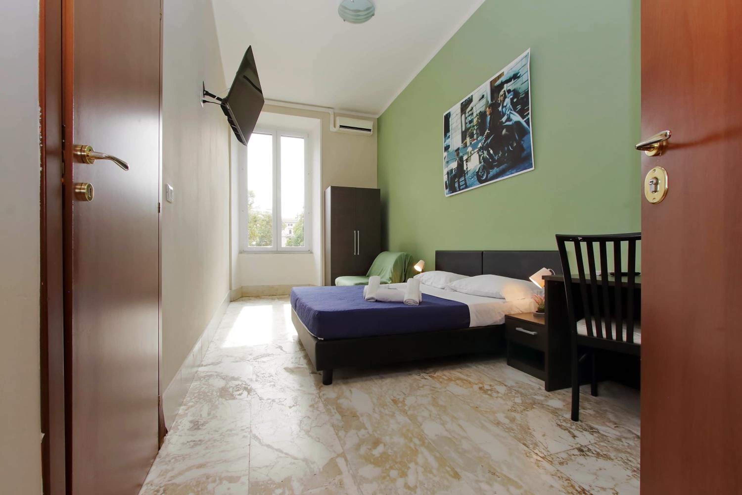 Triple Room with Garden View photo 2