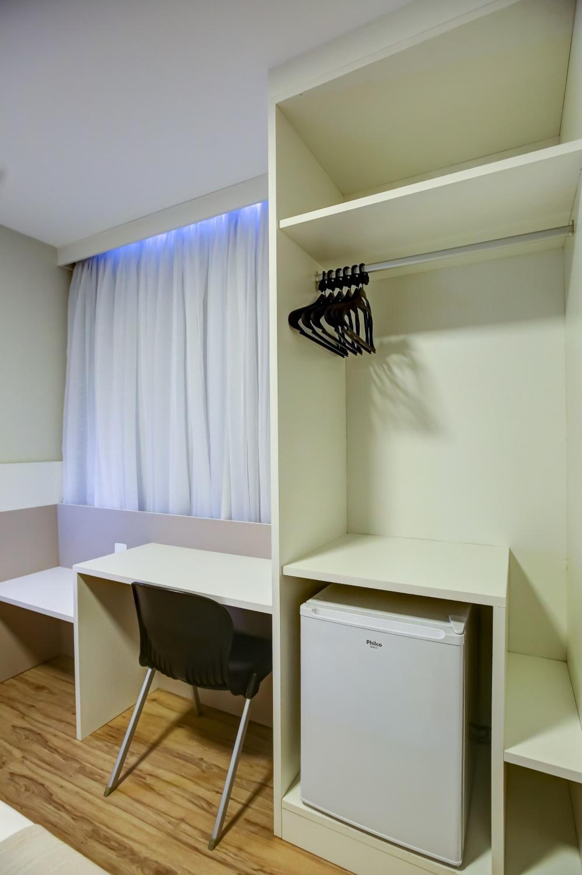Standard Queen Room - Photo 1