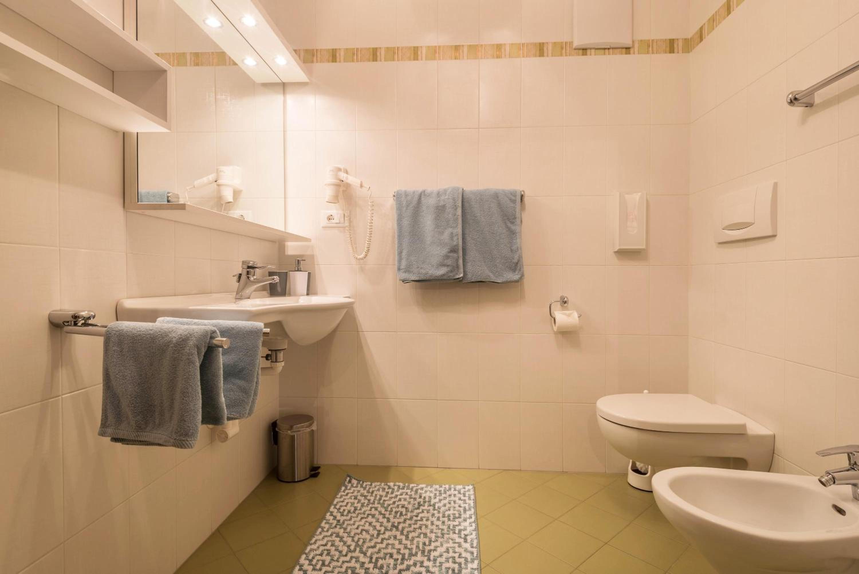 Superior One-Bedroom Apartment with Balcony photo 3