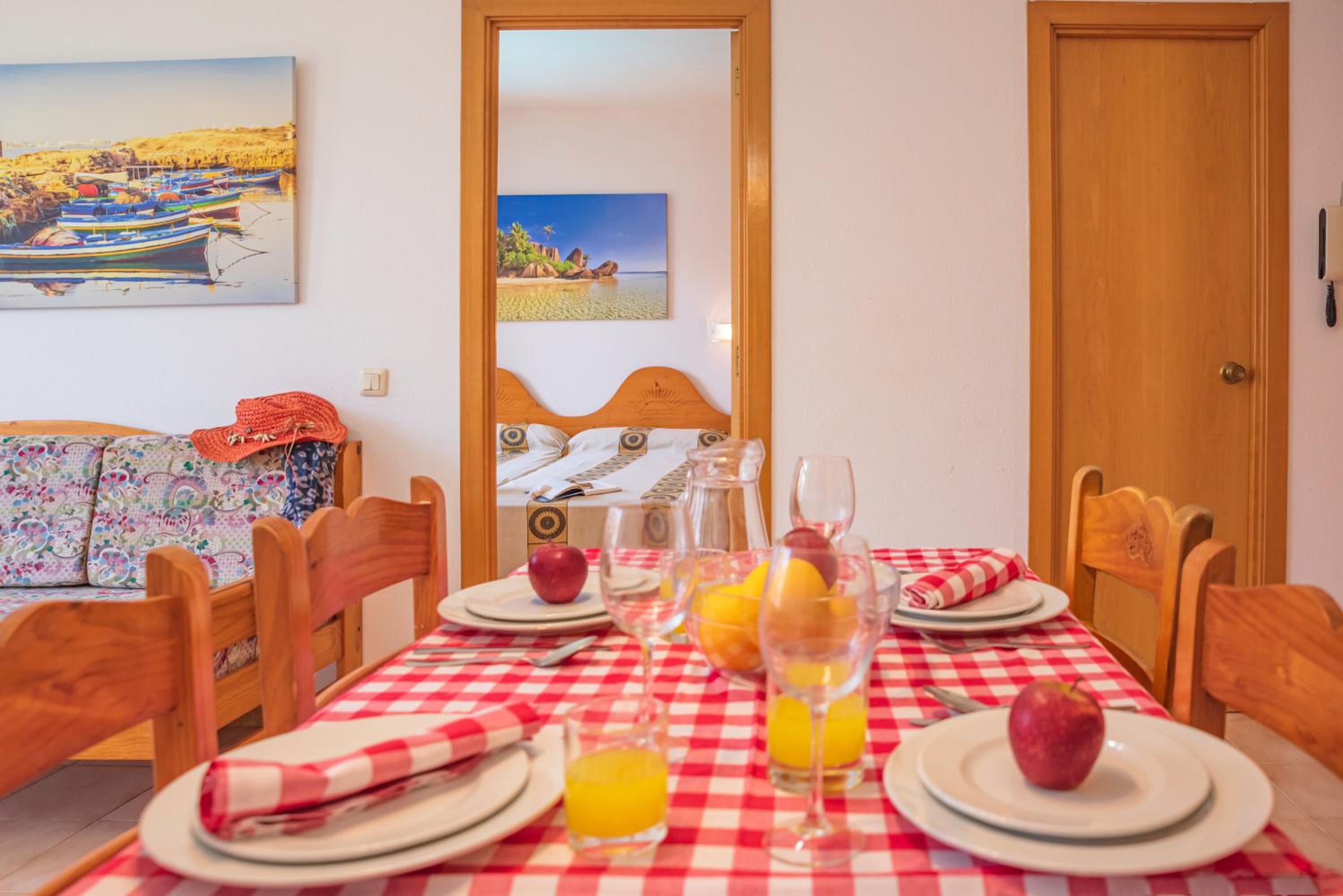 One-Bedroom Apartment (4 Adults) - Photo 23