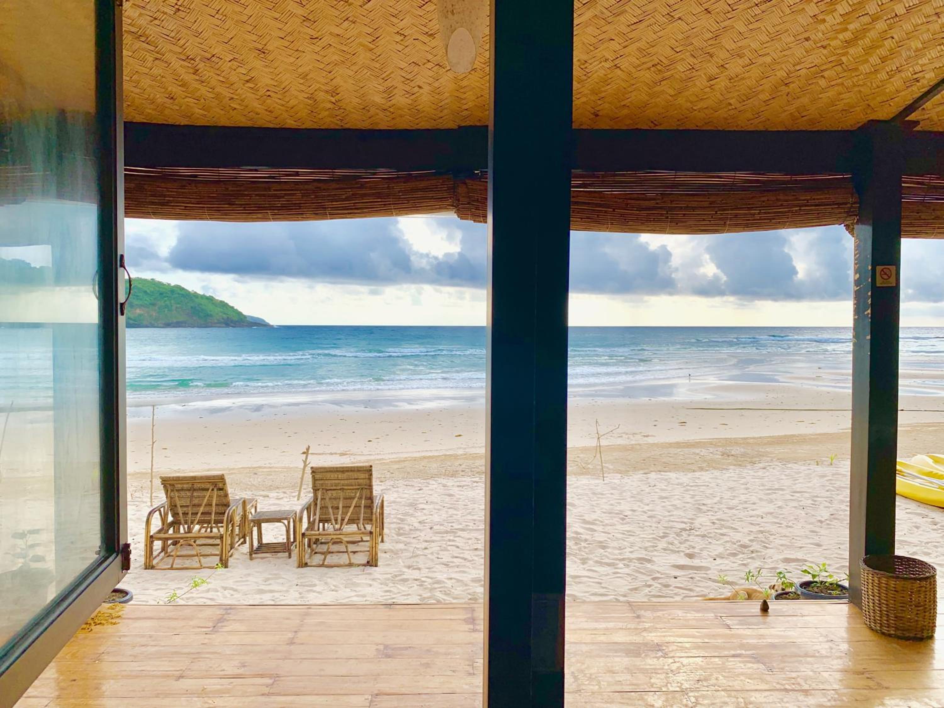 Villa - Beach Front - Photo 26
