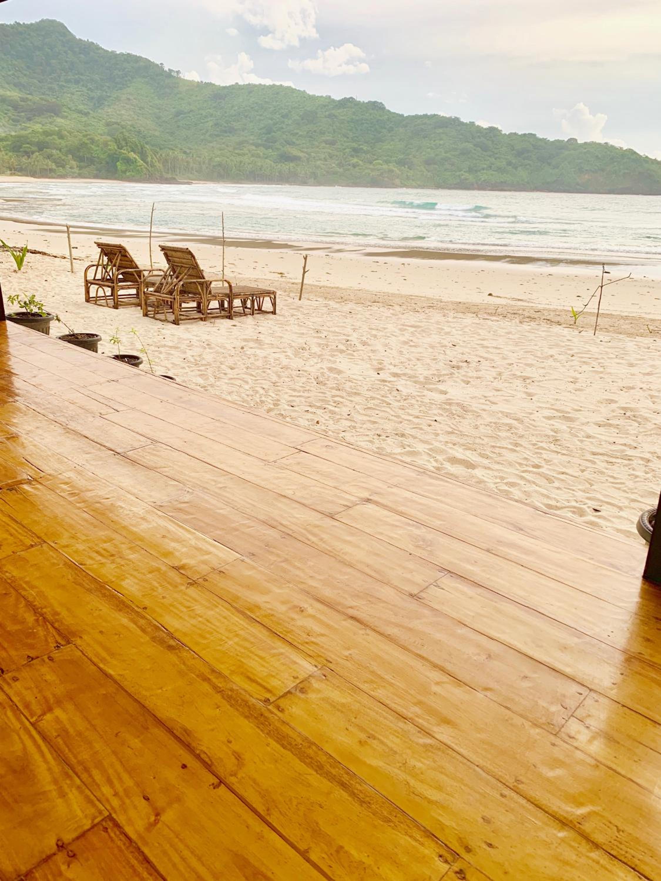 Villa - Beach Front - Photo 37