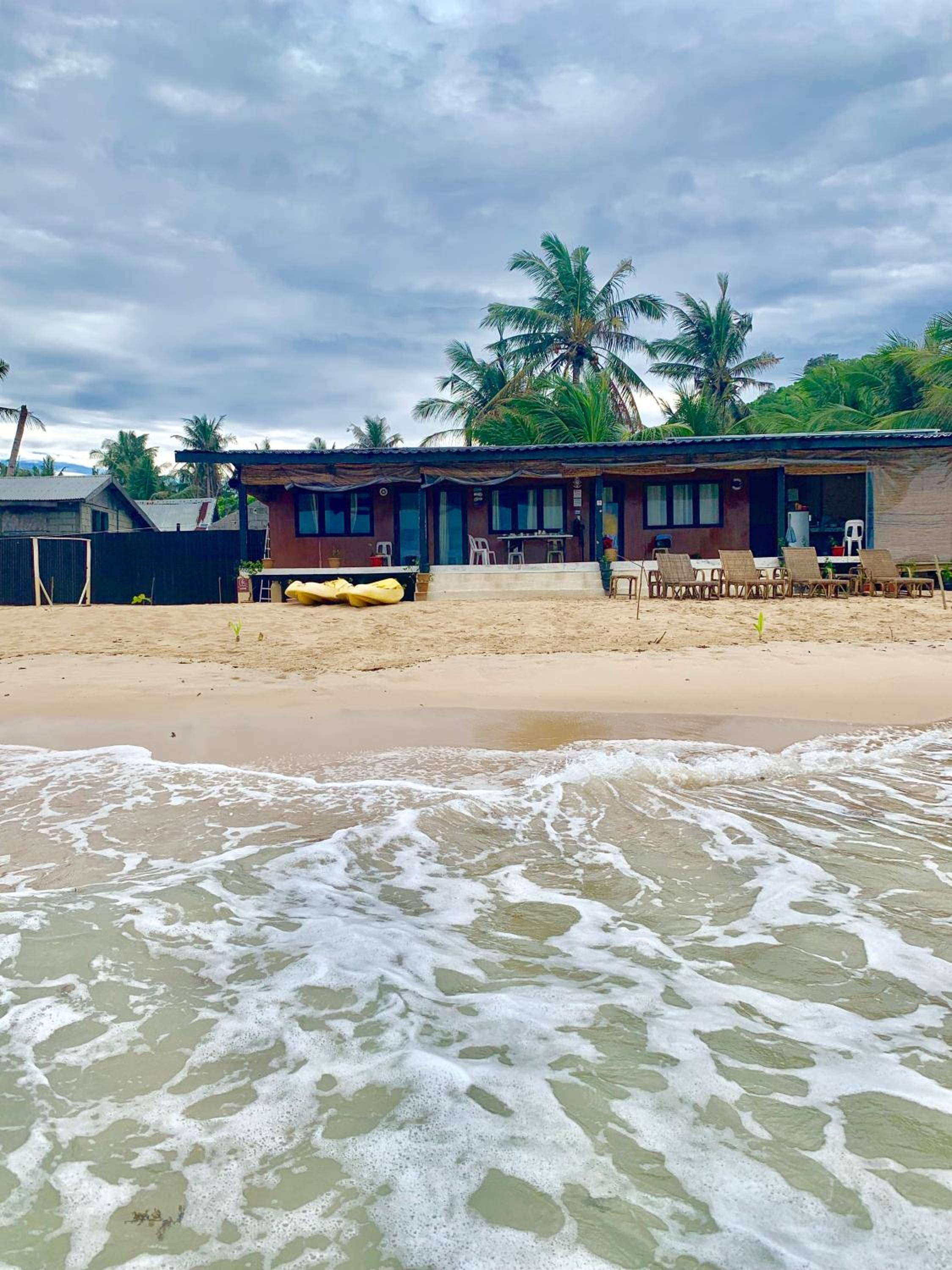 Villa - Beach Front - Photo 22