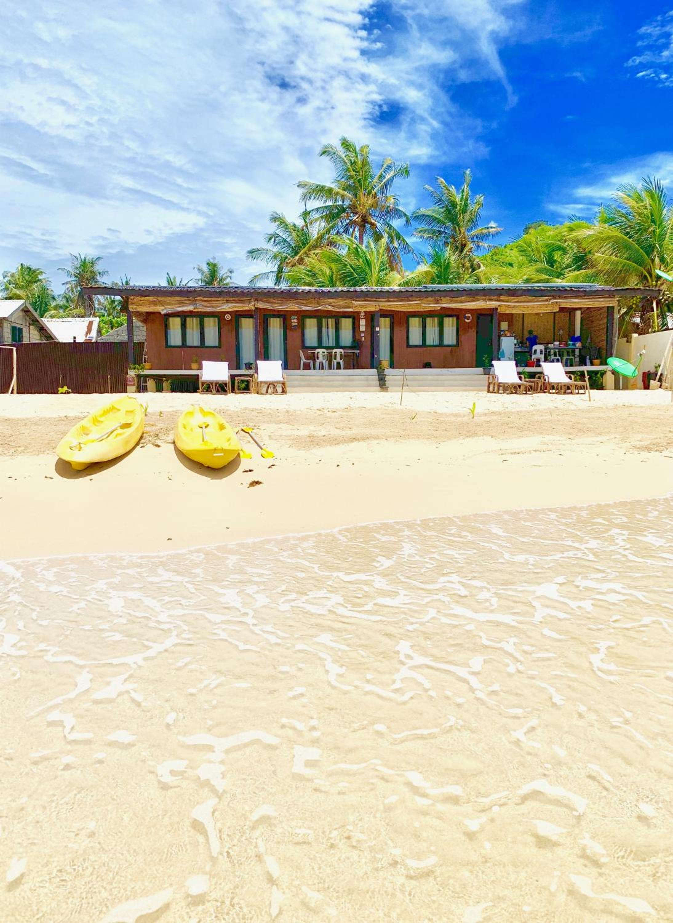 Villa - Beach Front - Photo 31
