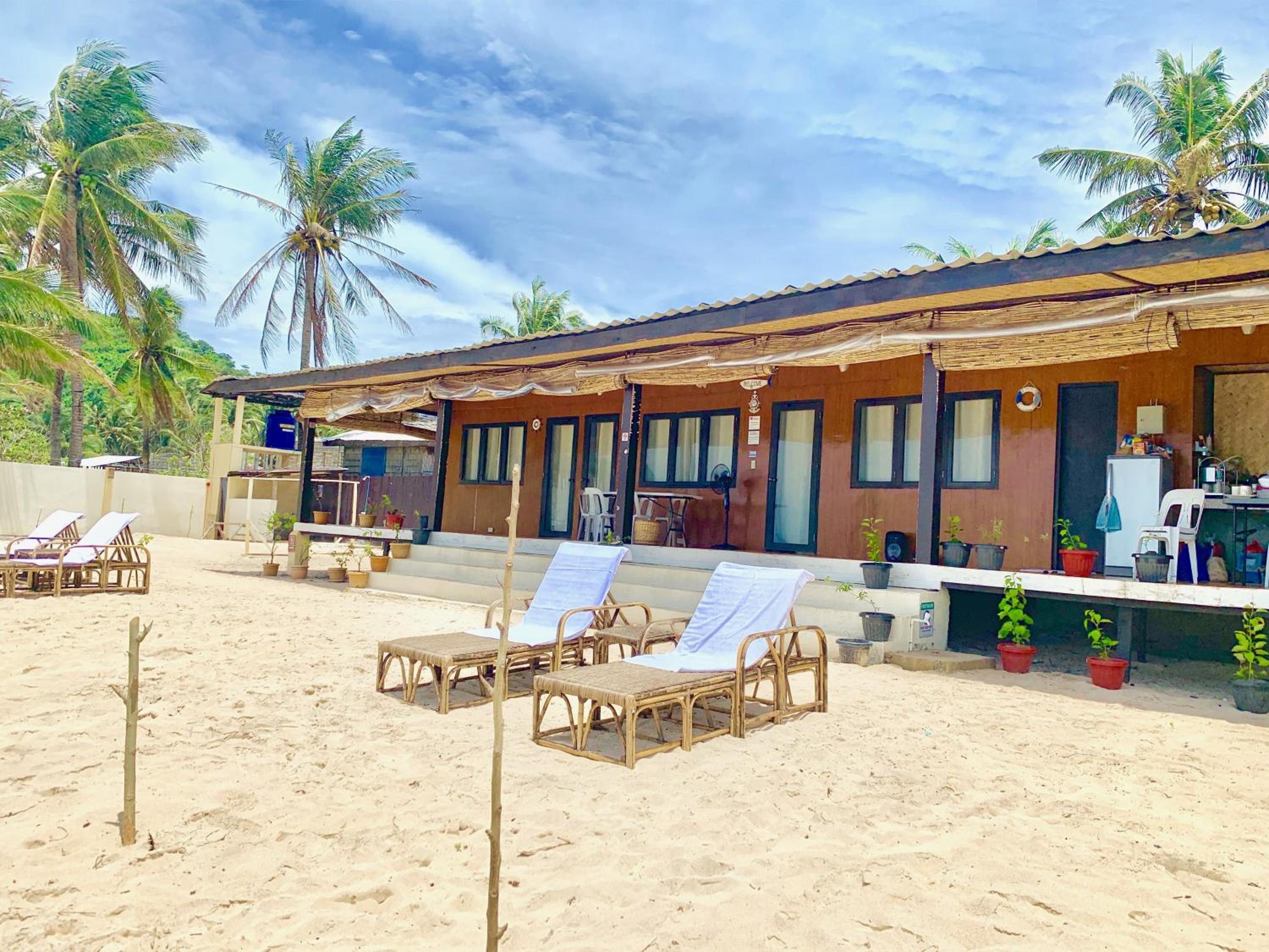 Villa - Beach Front - Photo 38