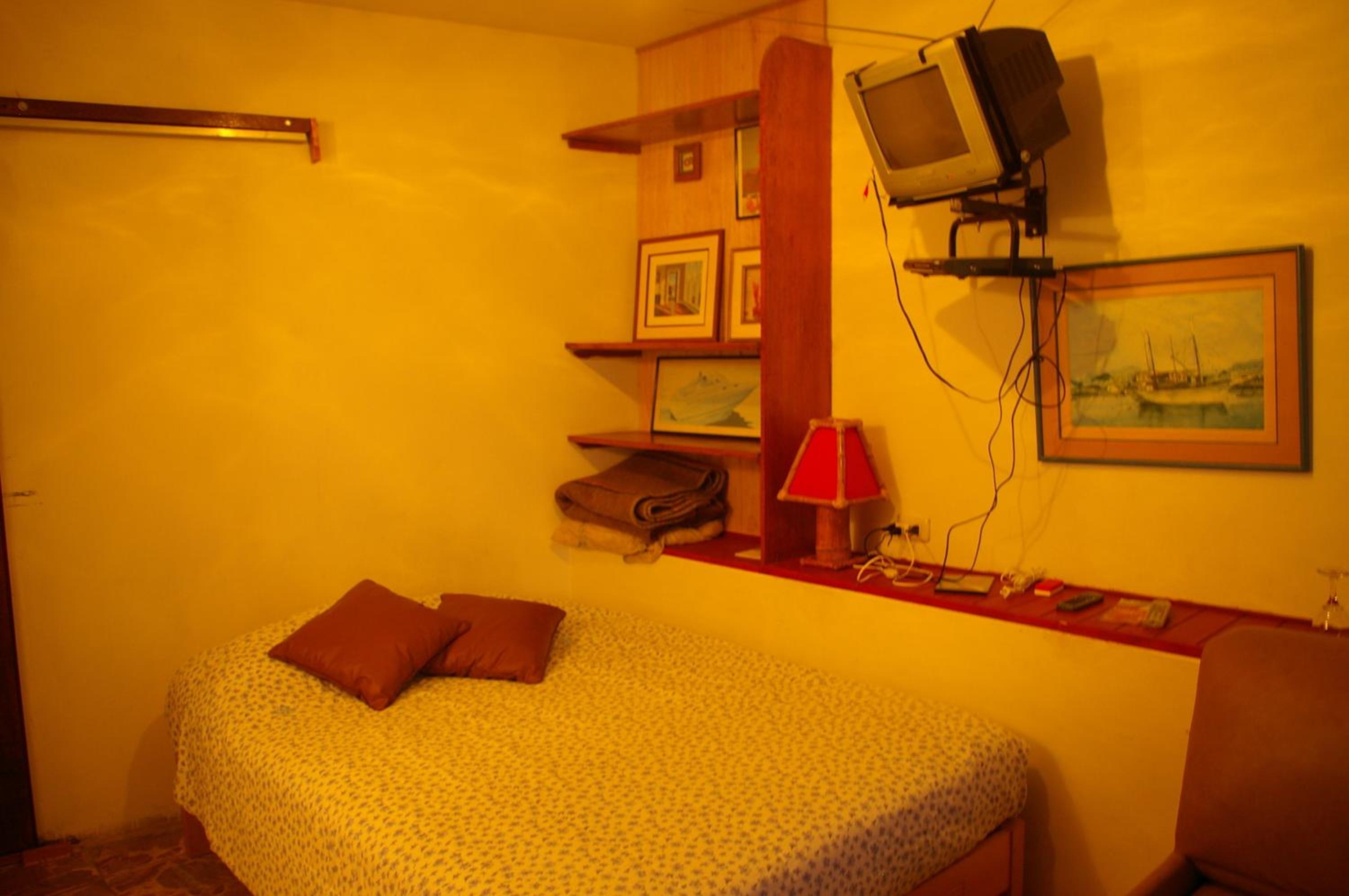 Villa photo 1