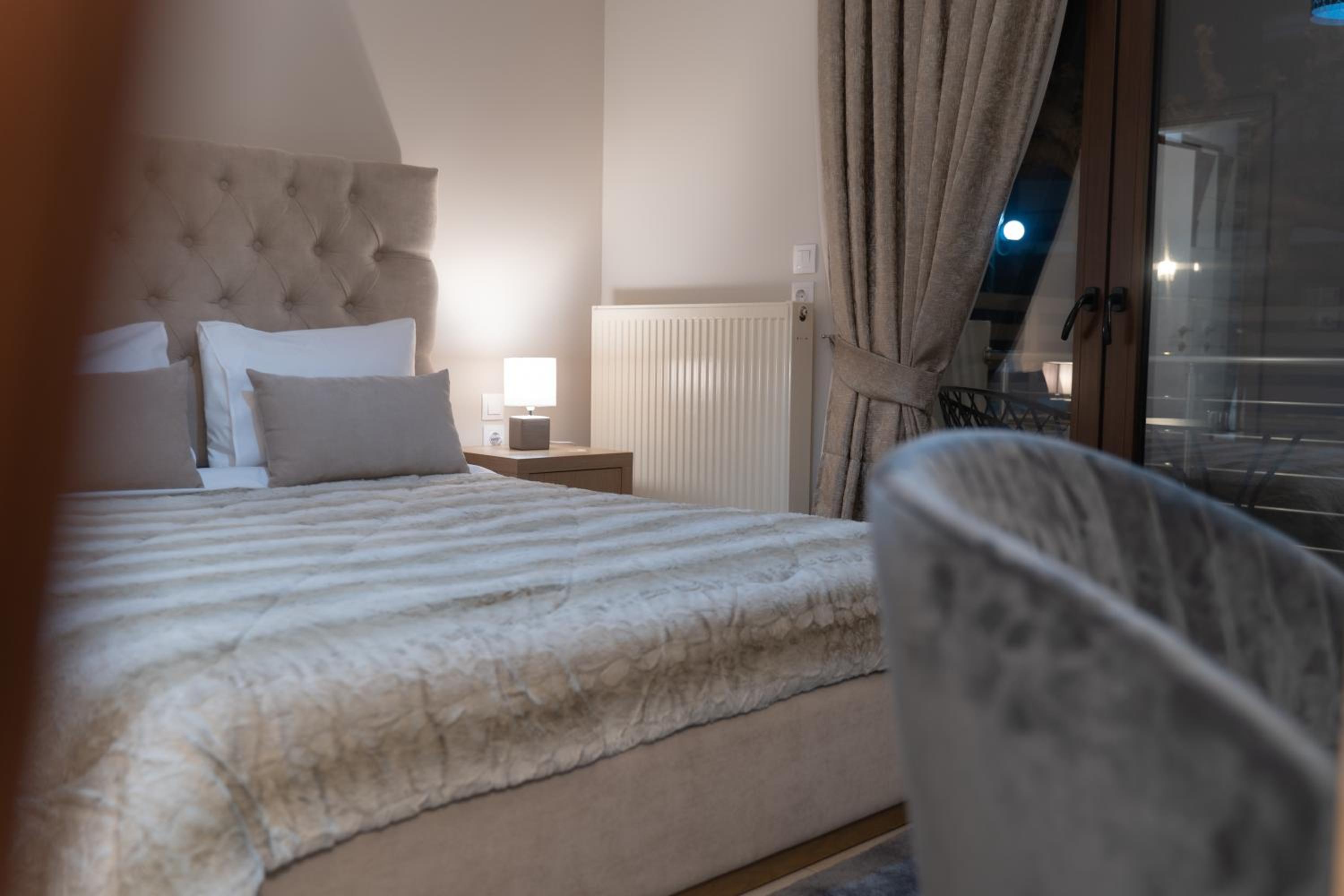 Standard Double Room - Photo 1