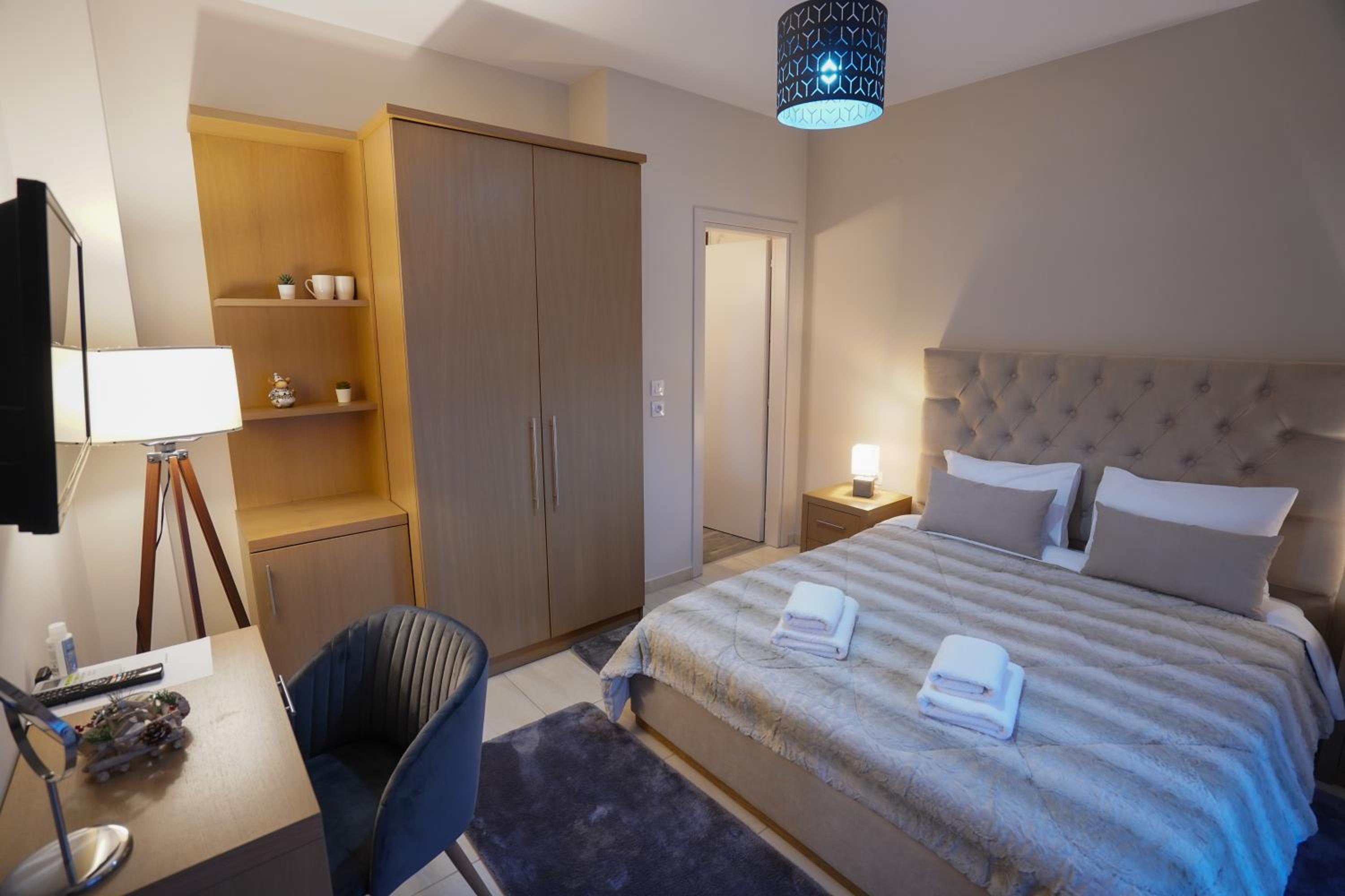 Standard Double Room - Photo 4