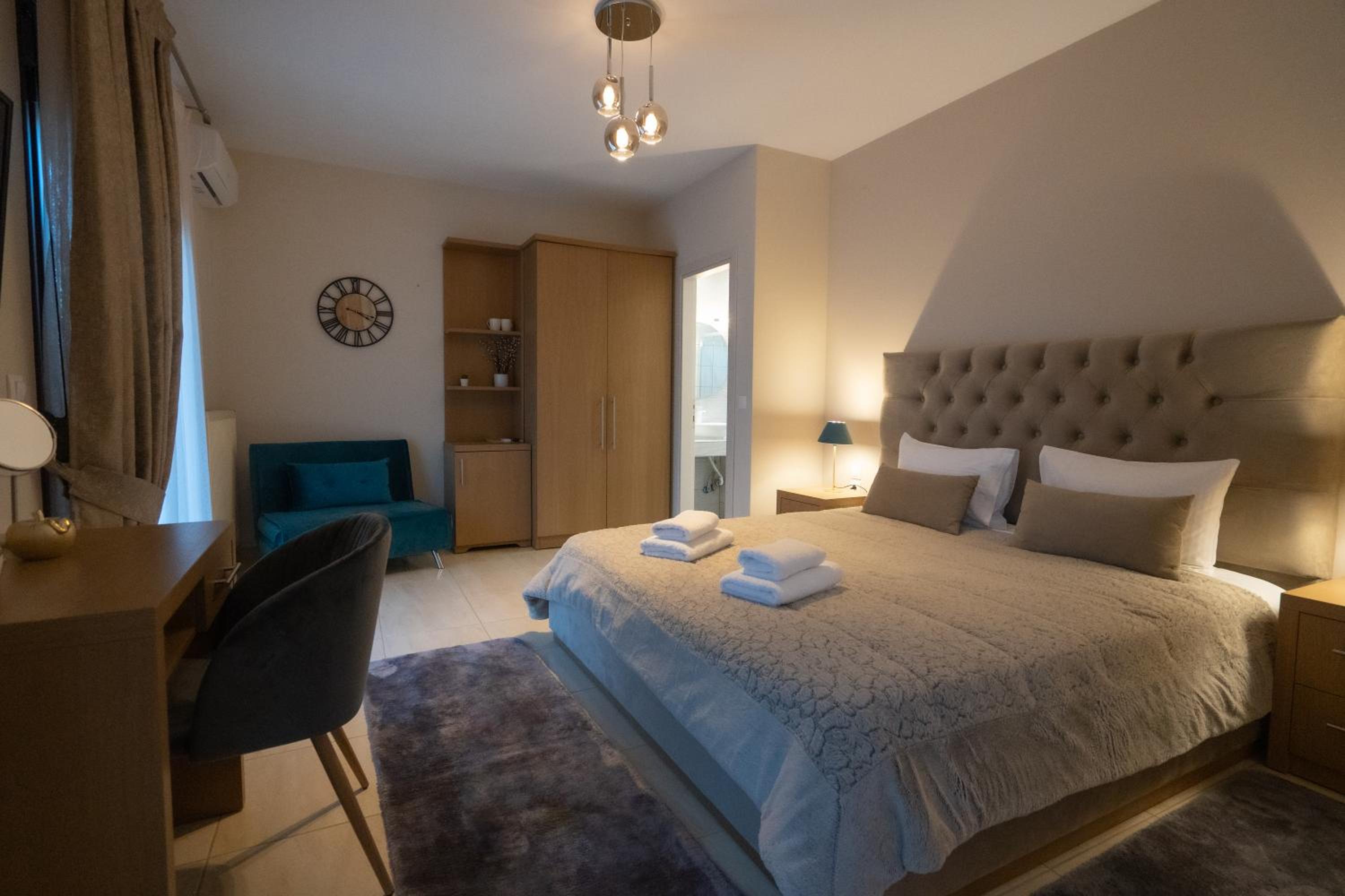 Superior Double Room - Photo 7