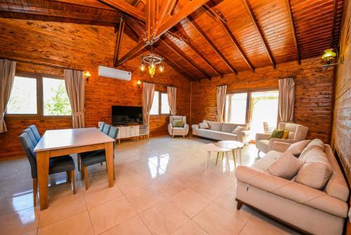 Villa with Garden View photo 2
