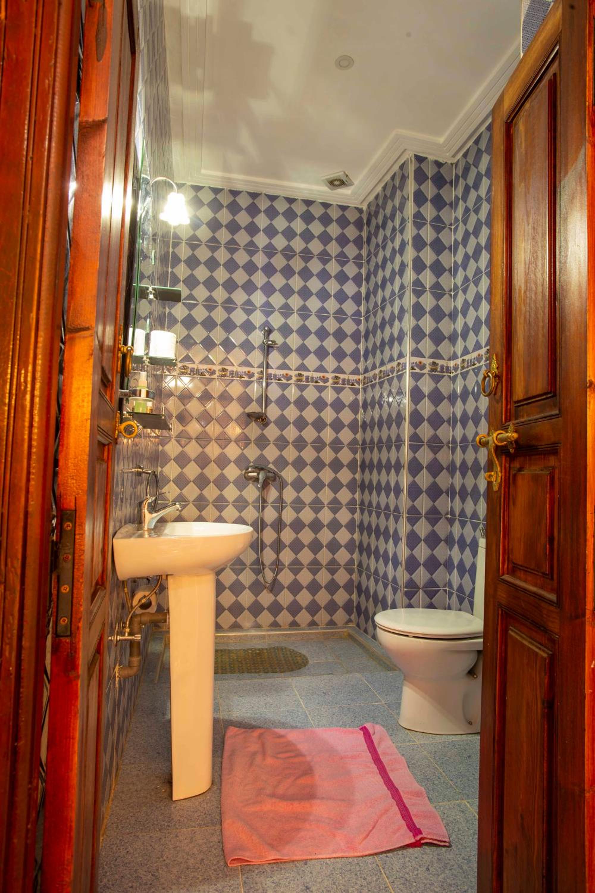 Basic Triple Room - Photo 6