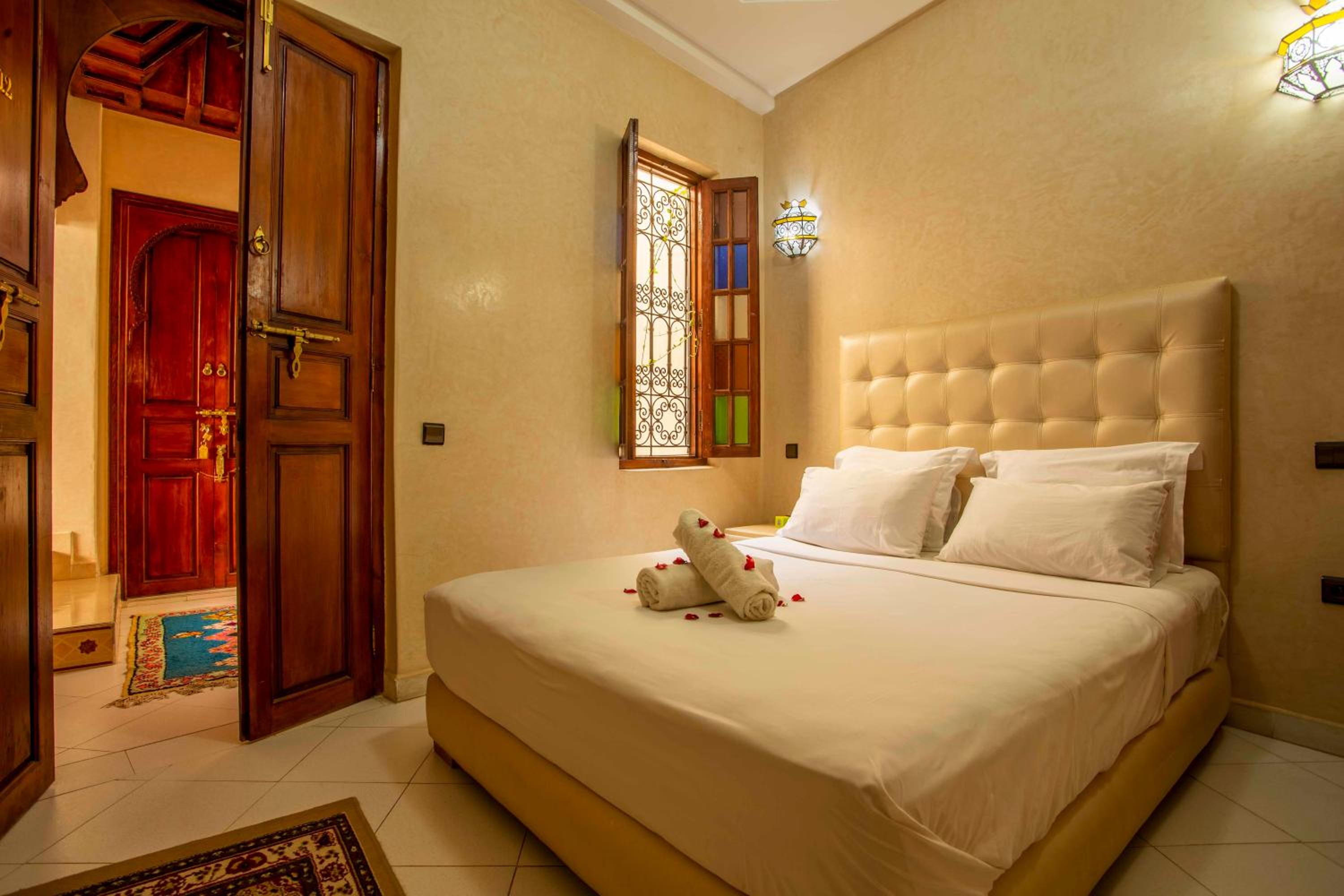 Double Room - Photo 5