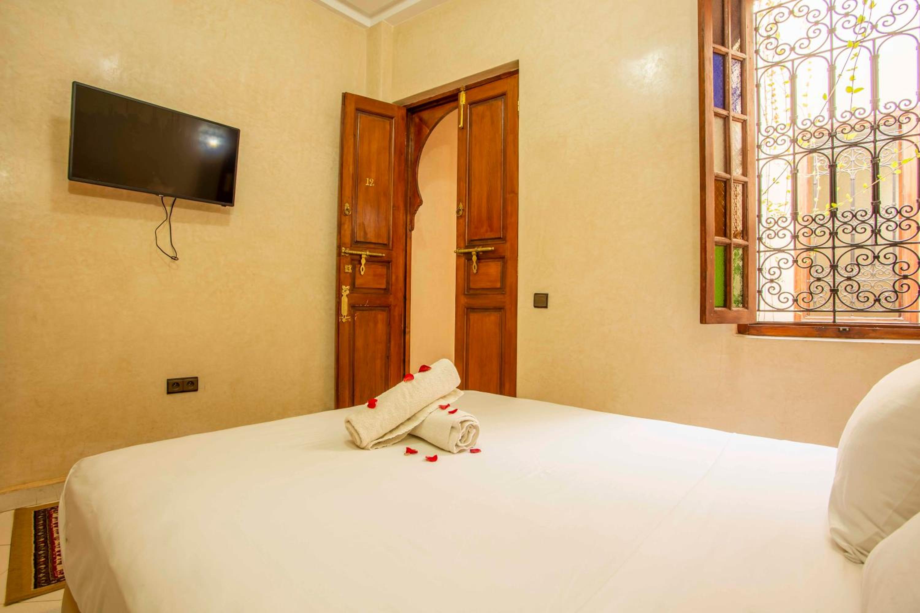 Double Room - Photo 3