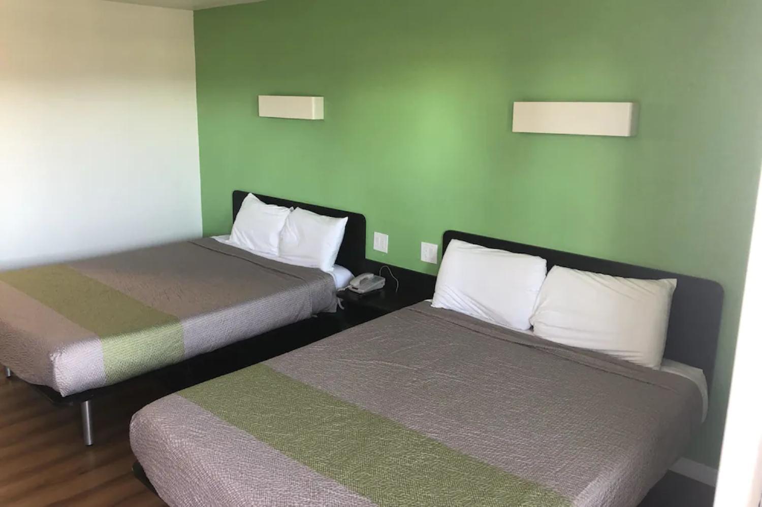 Queen Room with Two Queen Beds Hot Tub - Accessible photo 2