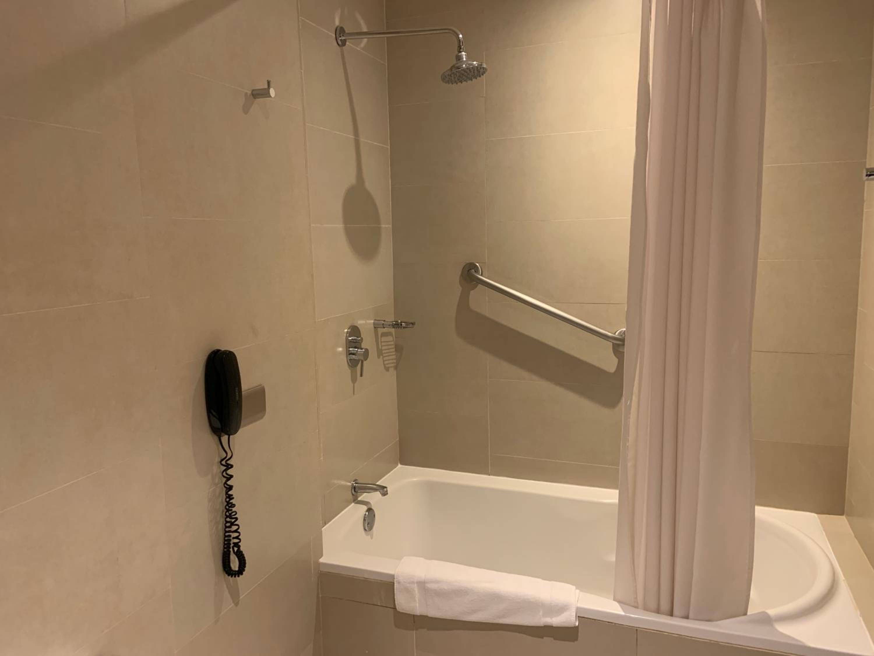 Deluxe Triple Room photo 3
