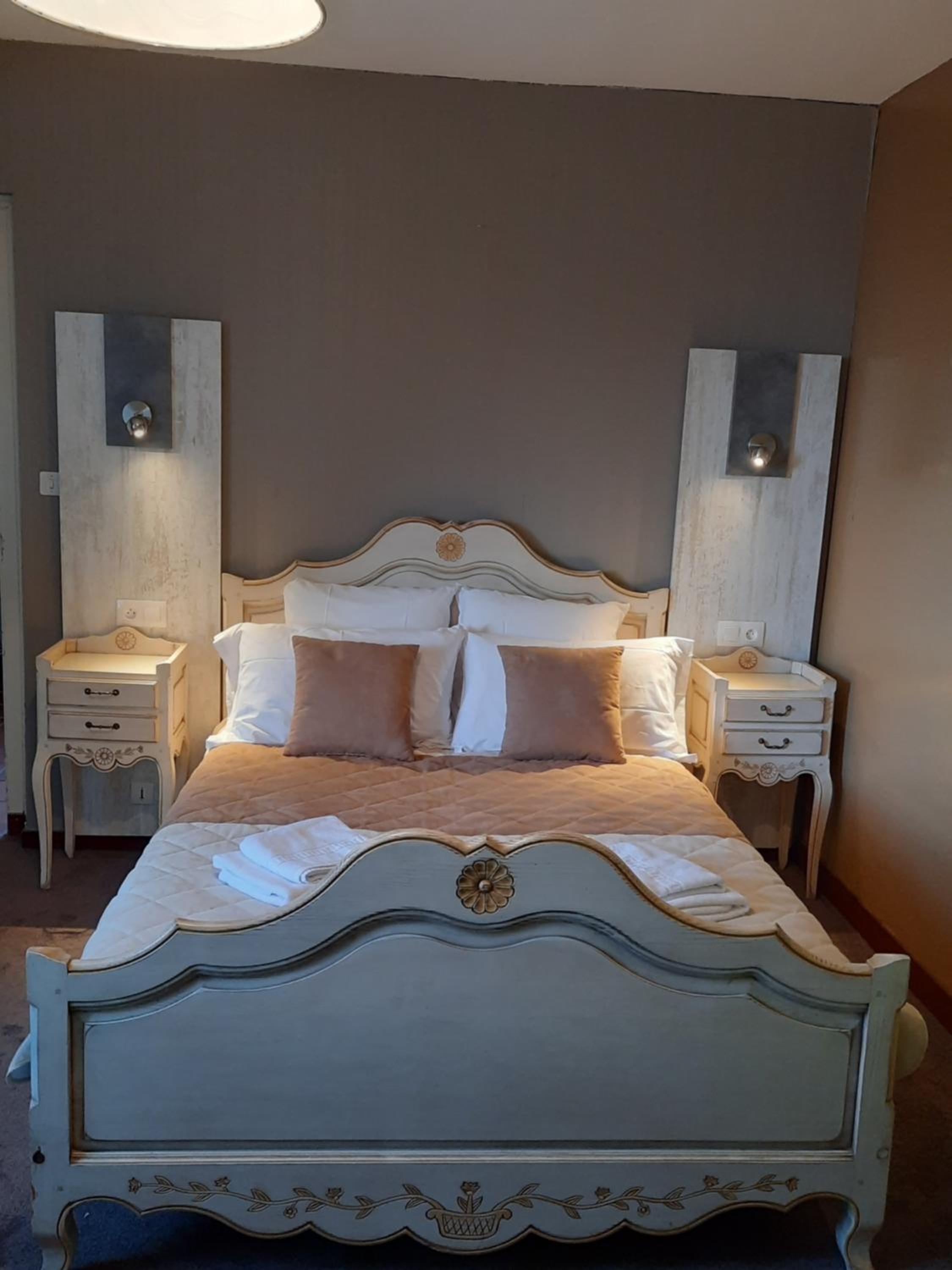 Grand Comfort Double Room - Photo 2