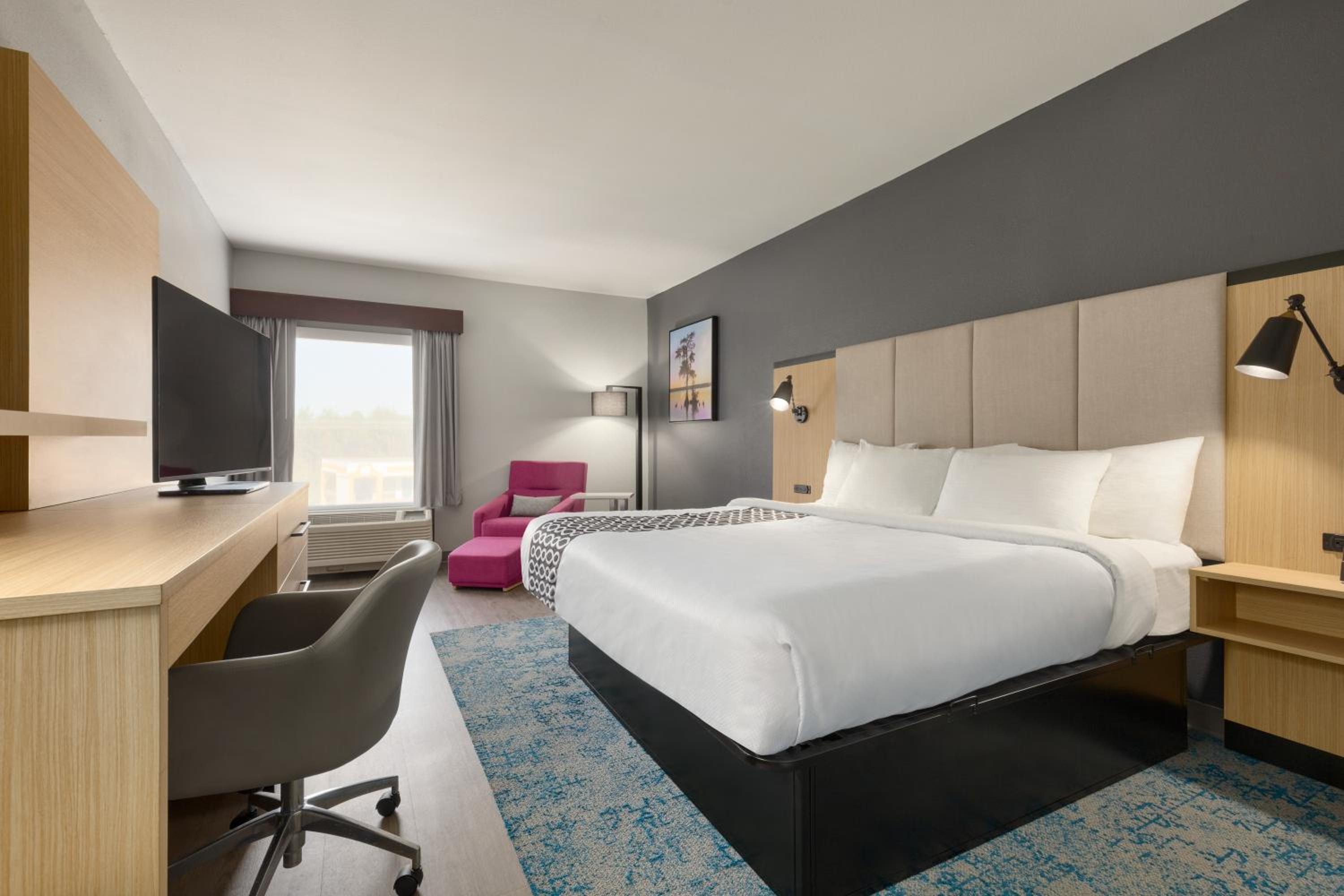 King Room - Hearing Accessible/Non-Smoking photo 2