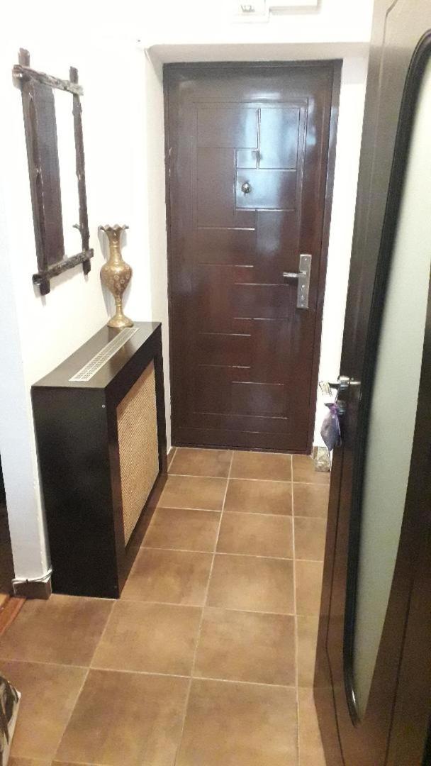 One-Bedroom Apartment - Photo 16