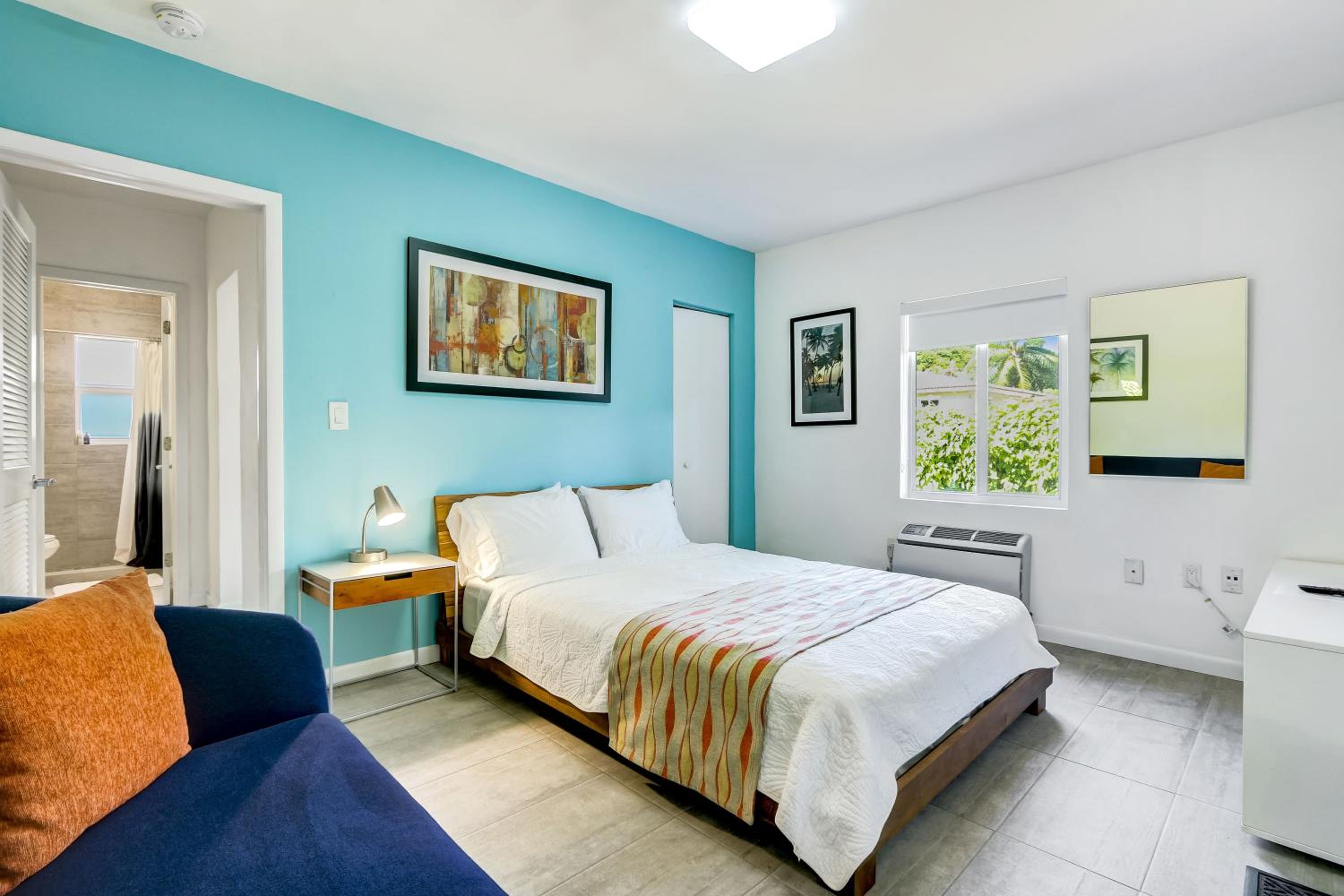 Corner Cottage photo 1