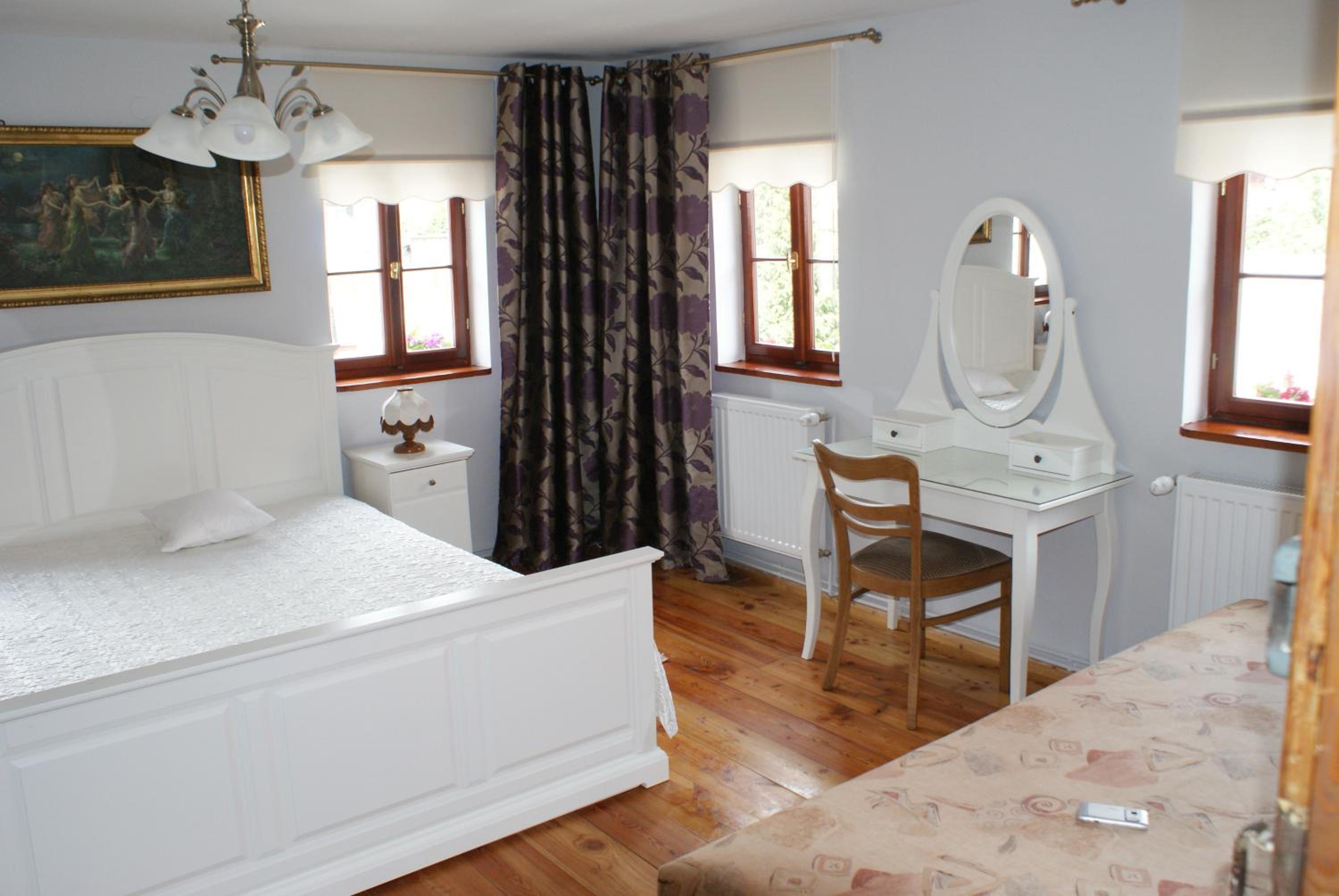 Double Room with Extra Bed photo 3
