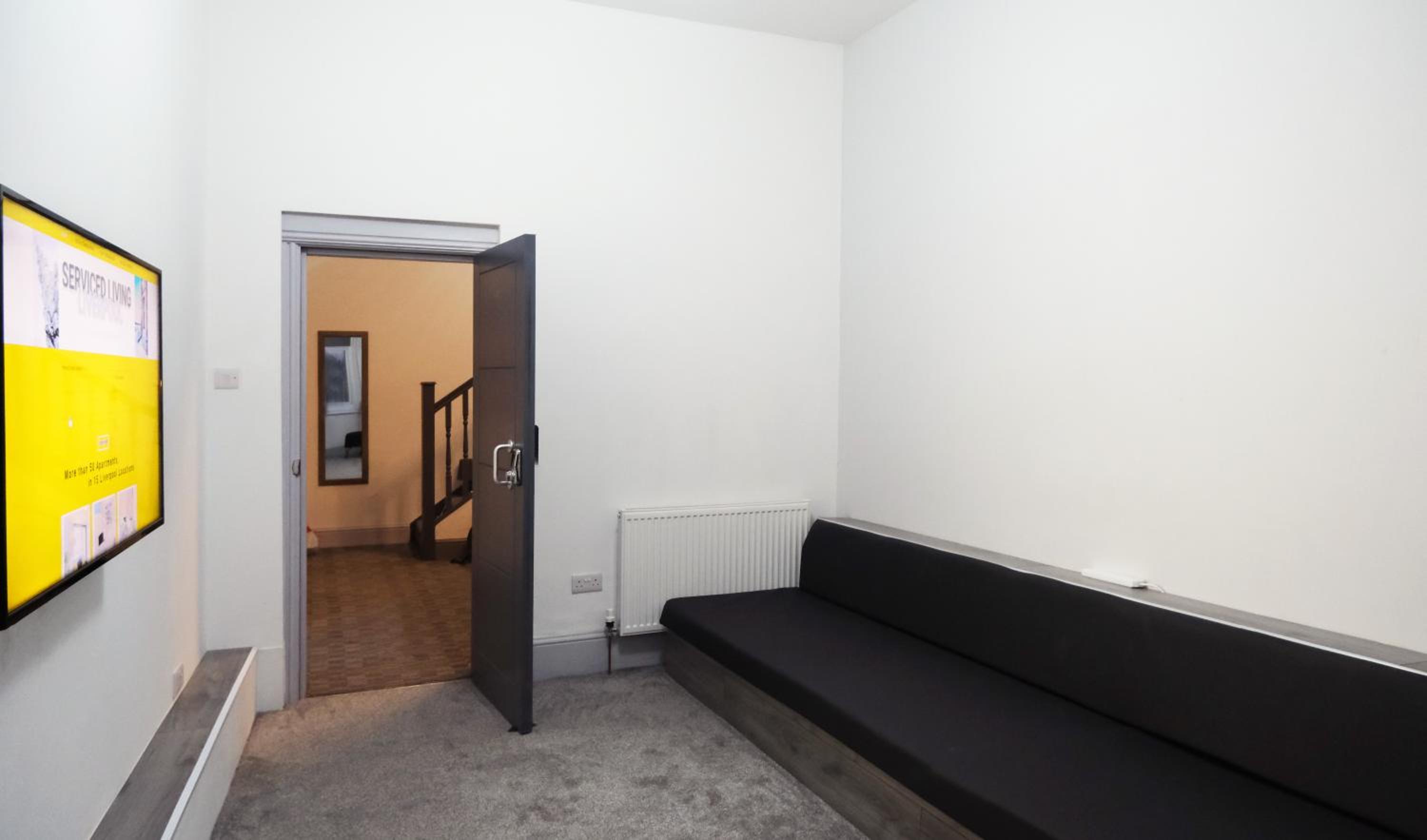 Apartment photo 3