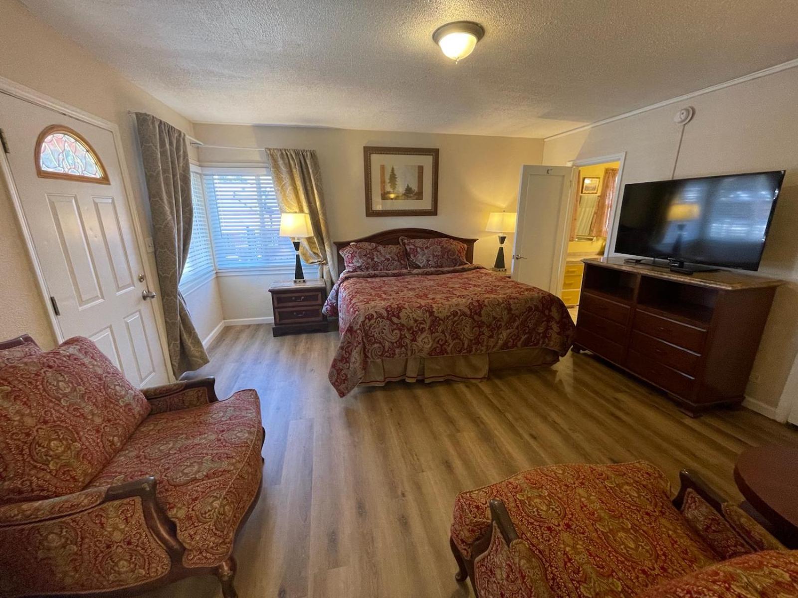 Penthouse photo 1