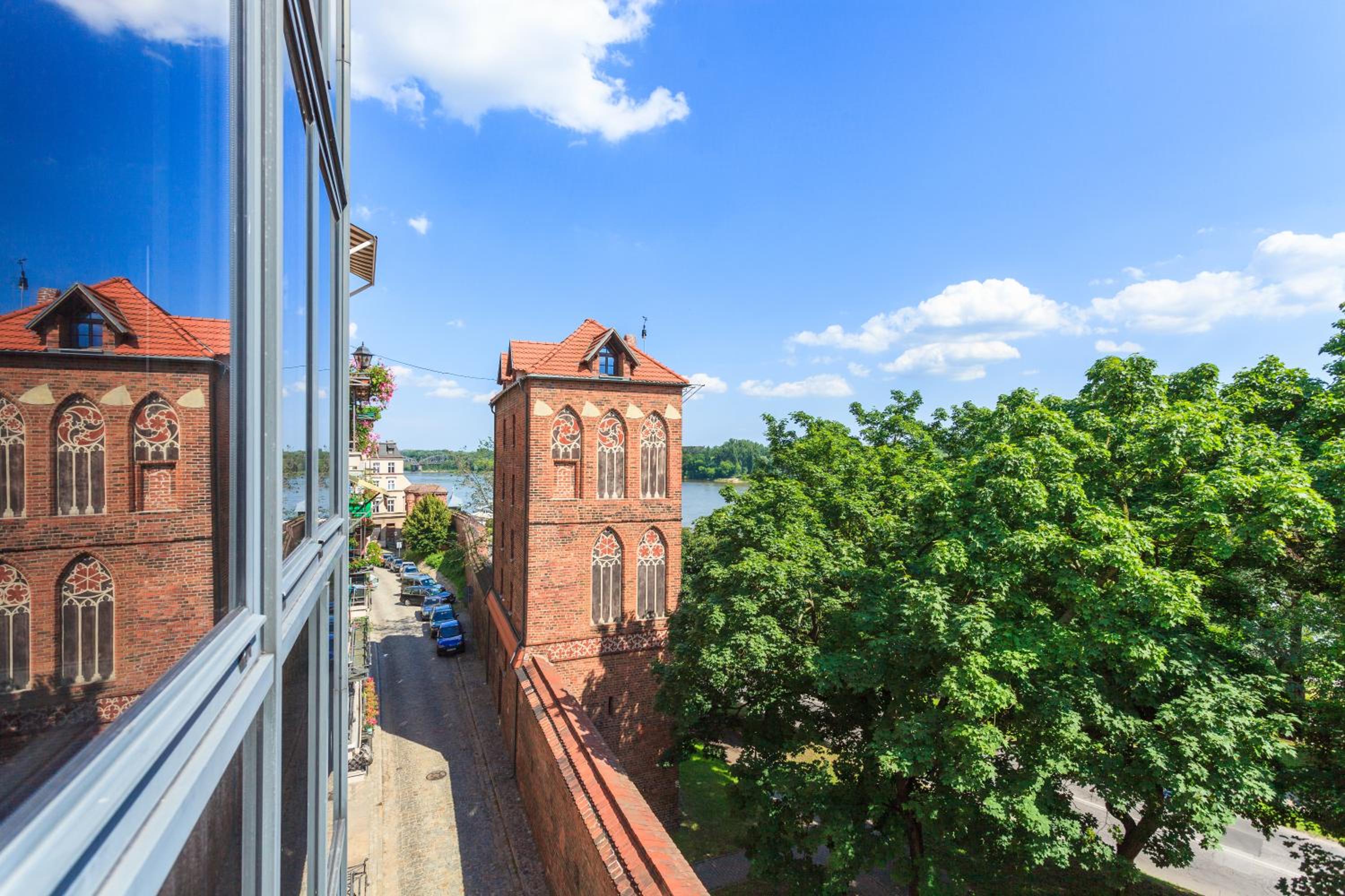 Deluxe Double Room with River View - Photo 7
