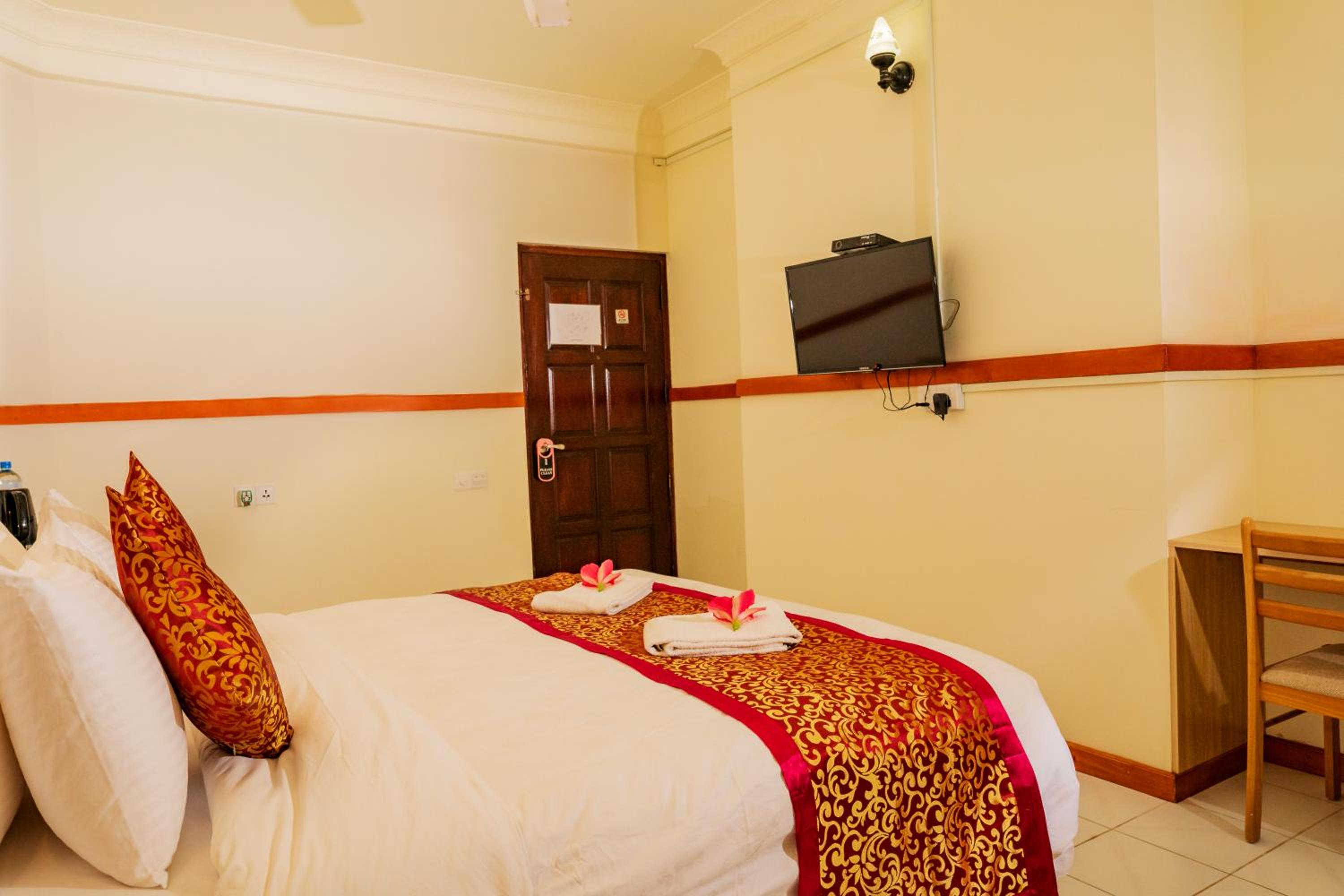 Standard Double Room photo 3