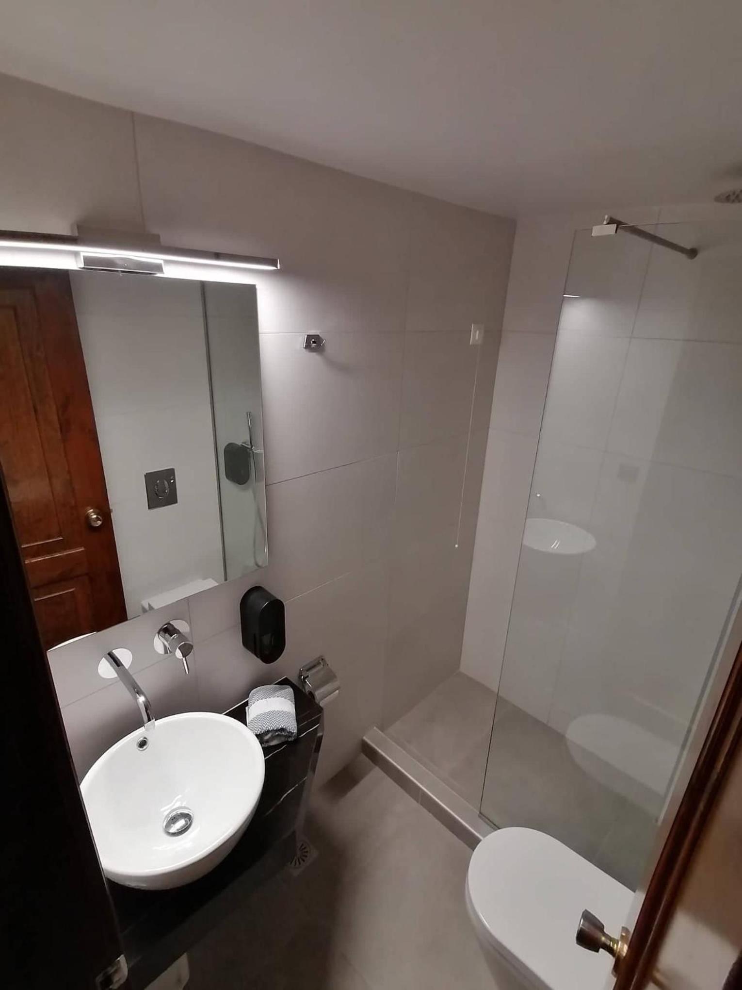 Double or Twin Room with Side Sea View